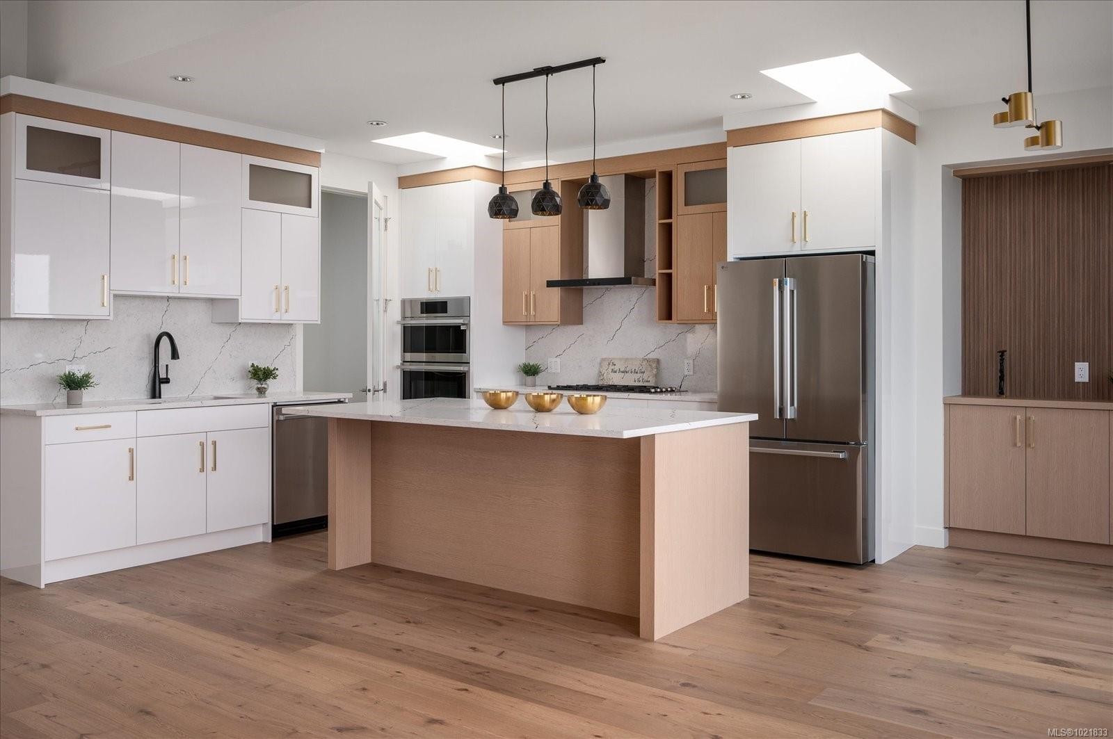 4680 Ambience Dr, Nanaimo, BC