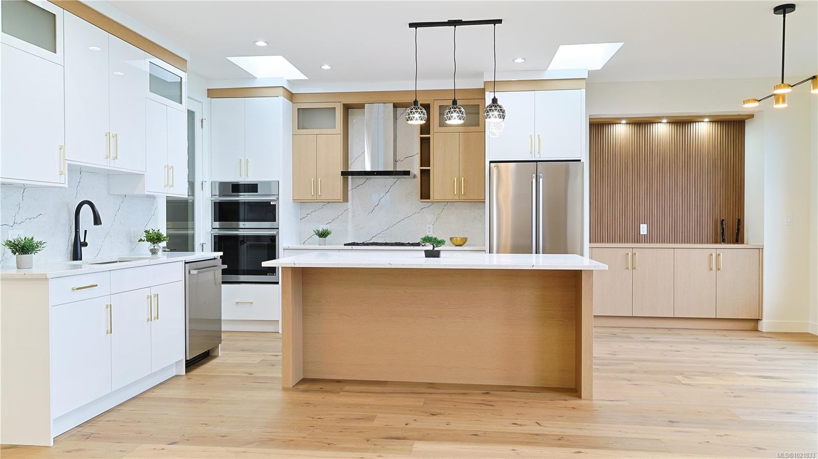 4680 Ambience Dr, Nanaimo, BC