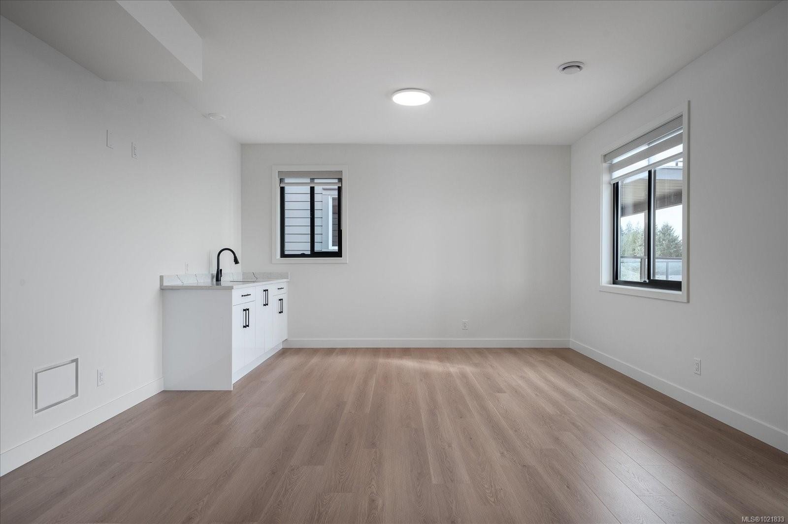 4680 Ambience Dr, Nanaimo, BC