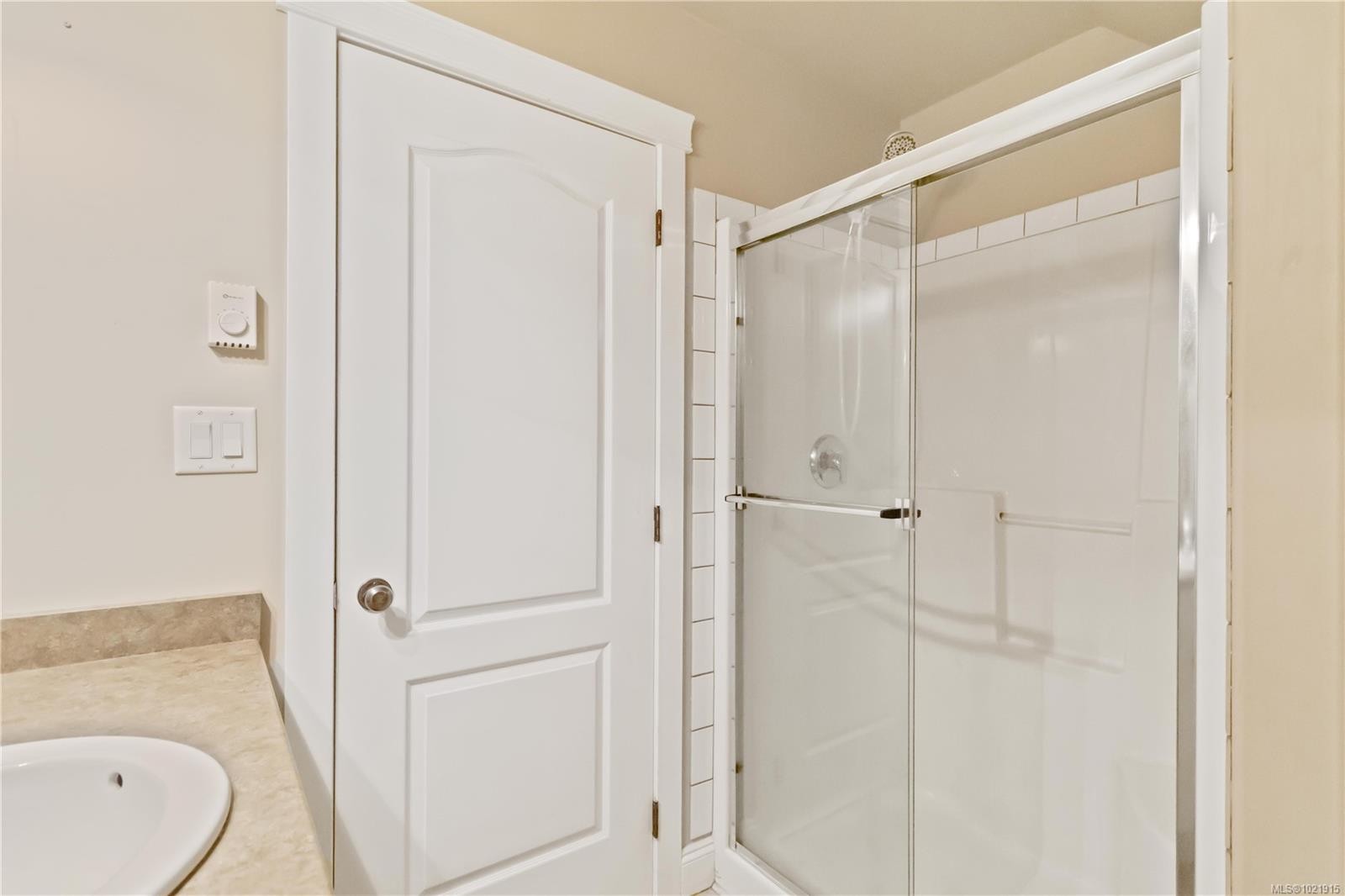 9319 East Saanich Rd, North Saanich, BC