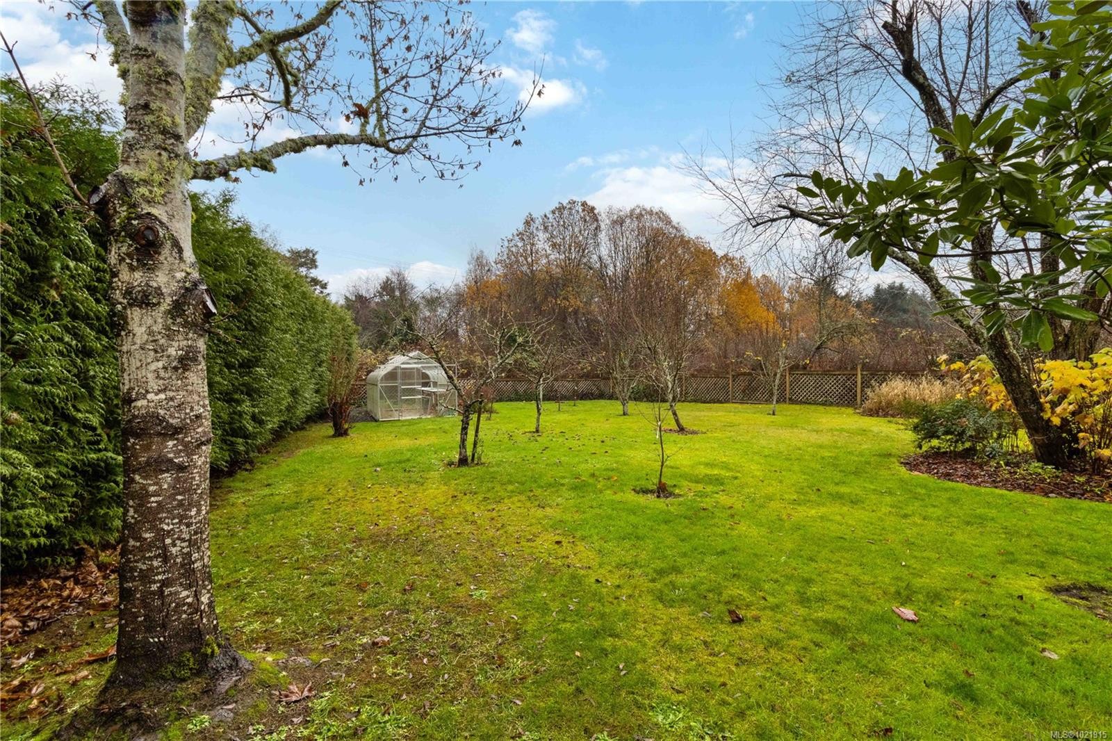 9319 East Saanich Rd, North Saanich, BC