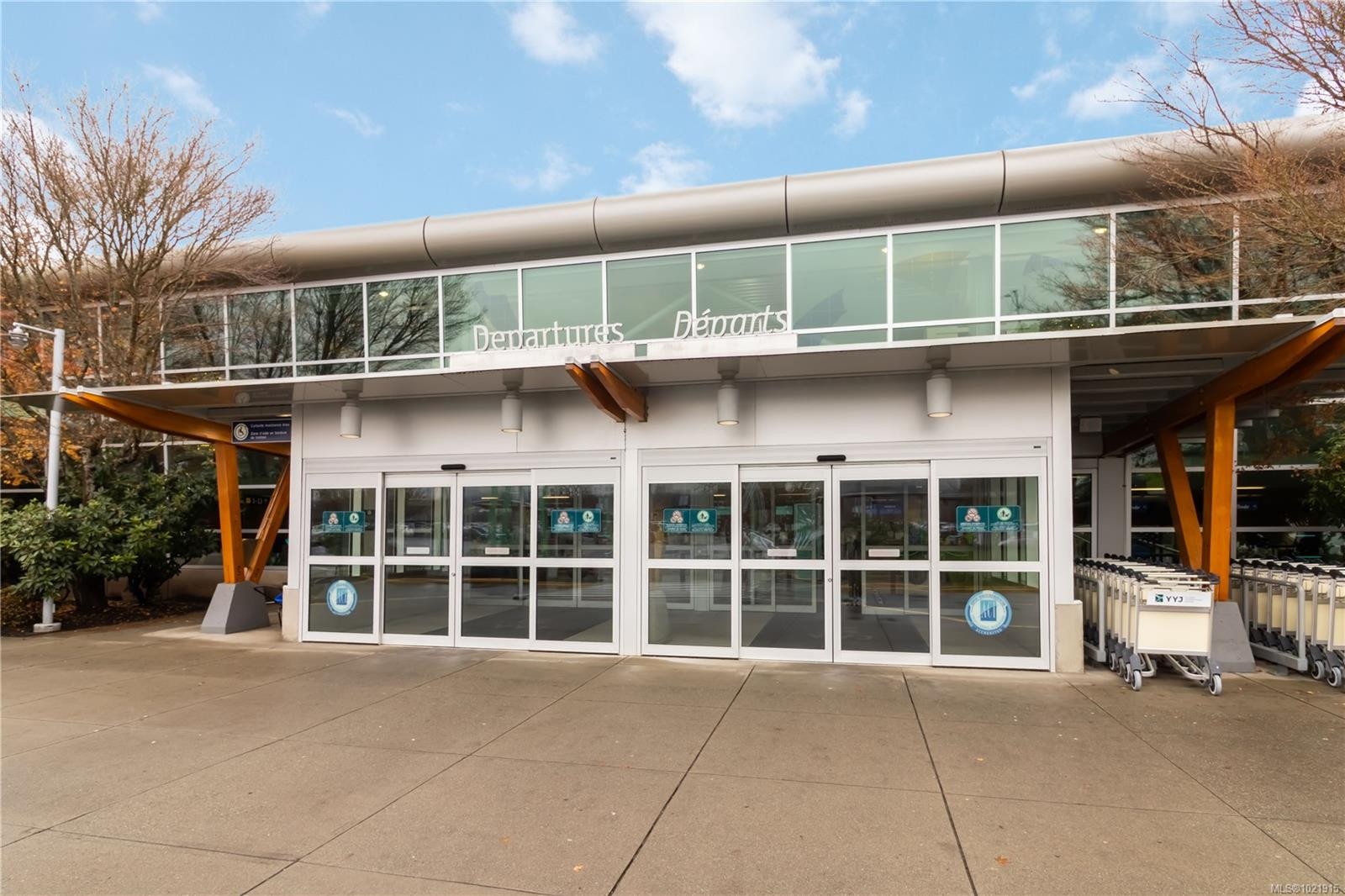 9319 East Saanich Rd, North Saanich, BC