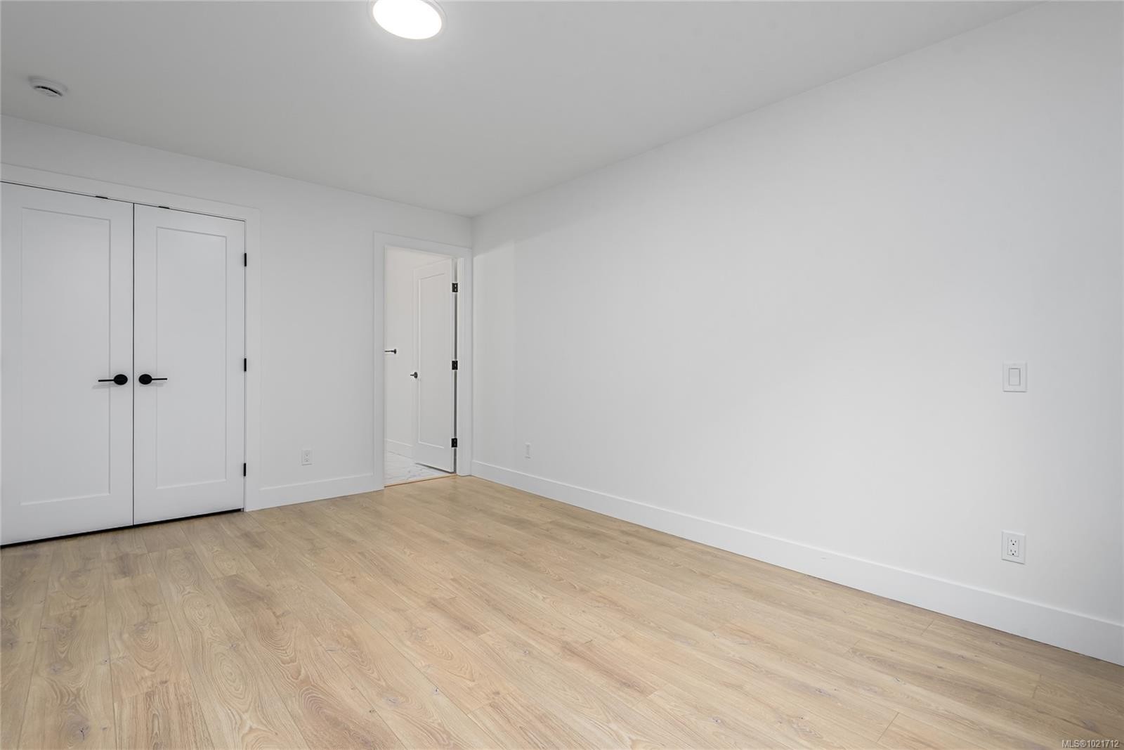 B-1044 Lazo Rd, Comox, BC - Indoor Photo Showing Other Room