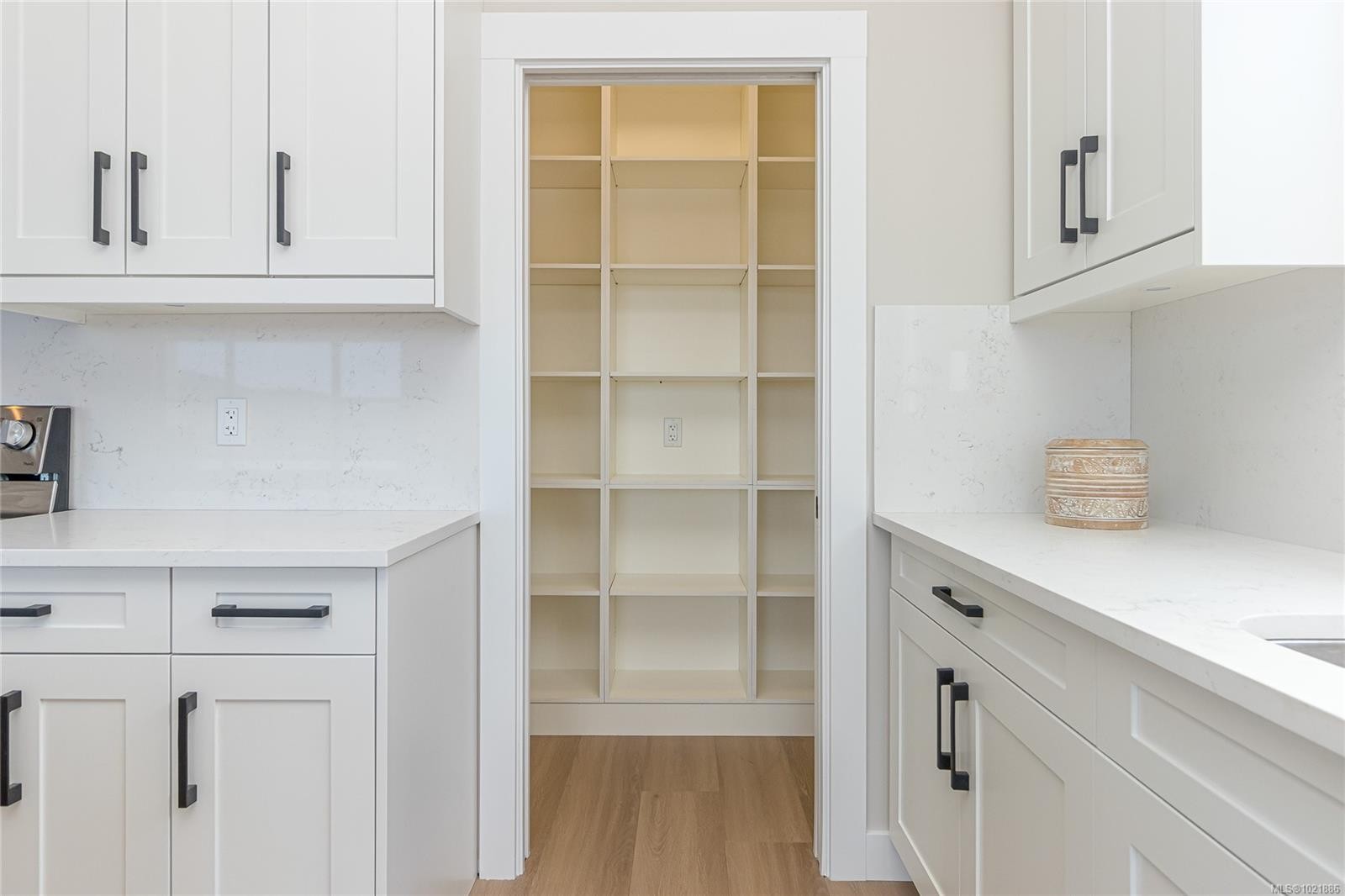 3195 Woodrush Dr, Duncan, BC