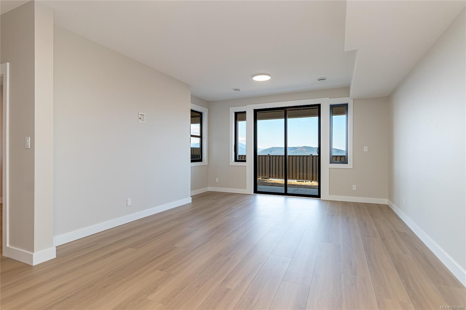 3195 Woodrush Dr, Duncan, BC