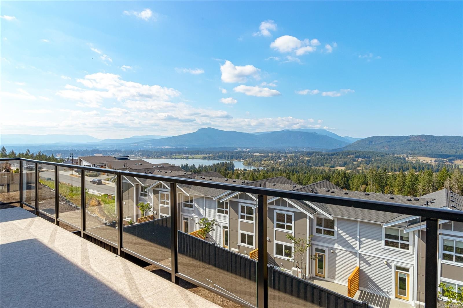 3195 Woodrush Dr, Duncan, BC