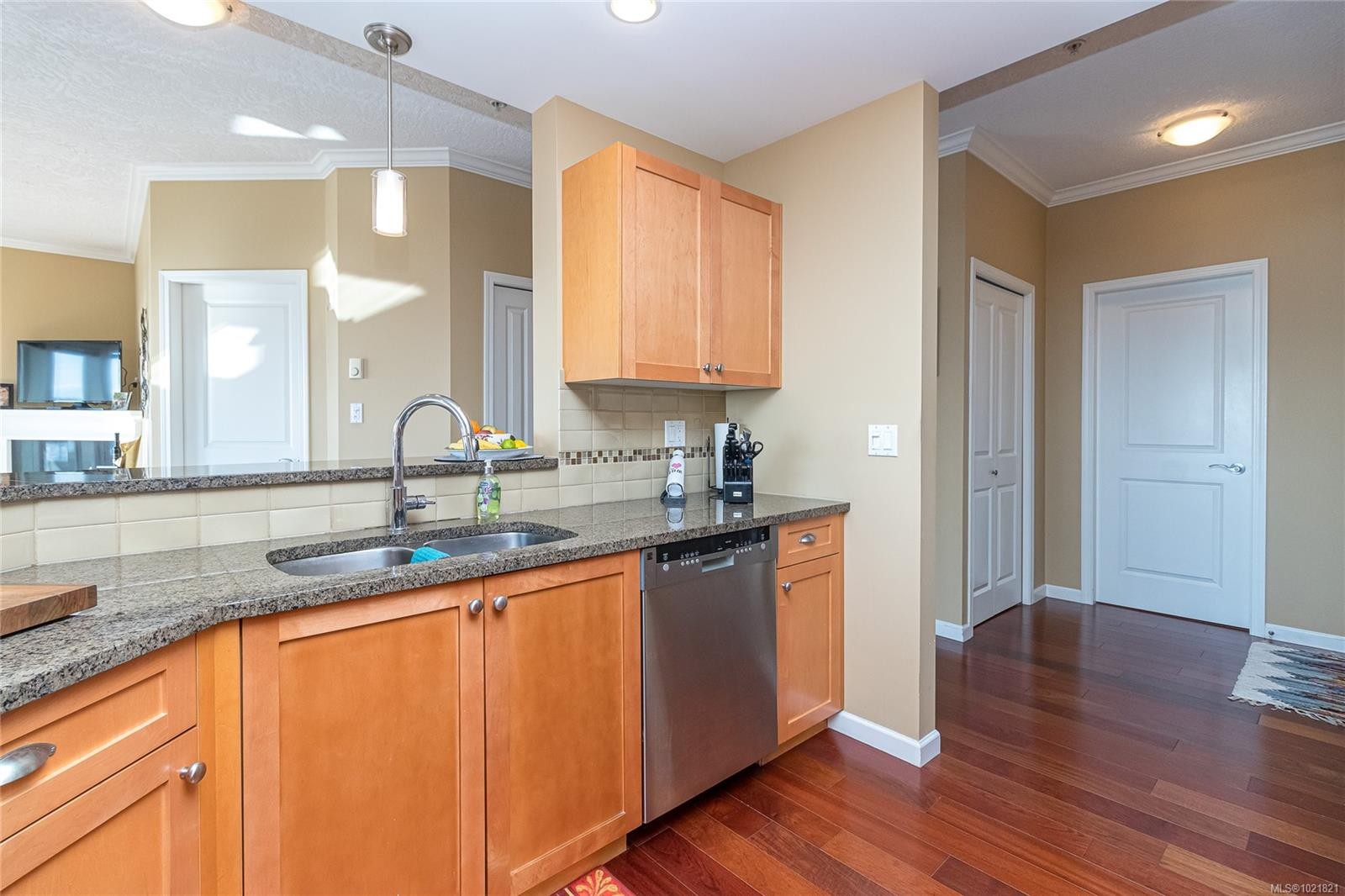 404-125 Aldersmith Pl, View Royal, BC