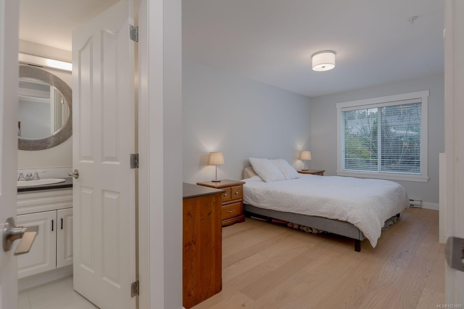 101-211 Victoria Rd, Nanaimo, BC