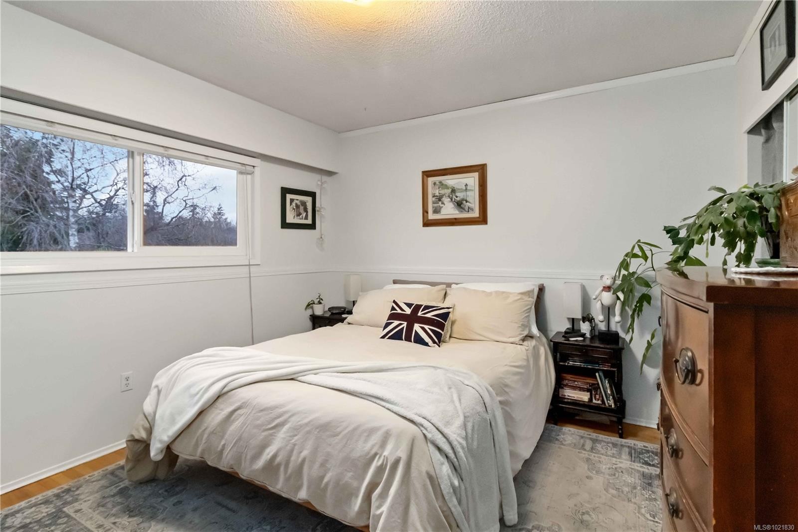 9930 Bessredge Pl, Sidney, BC