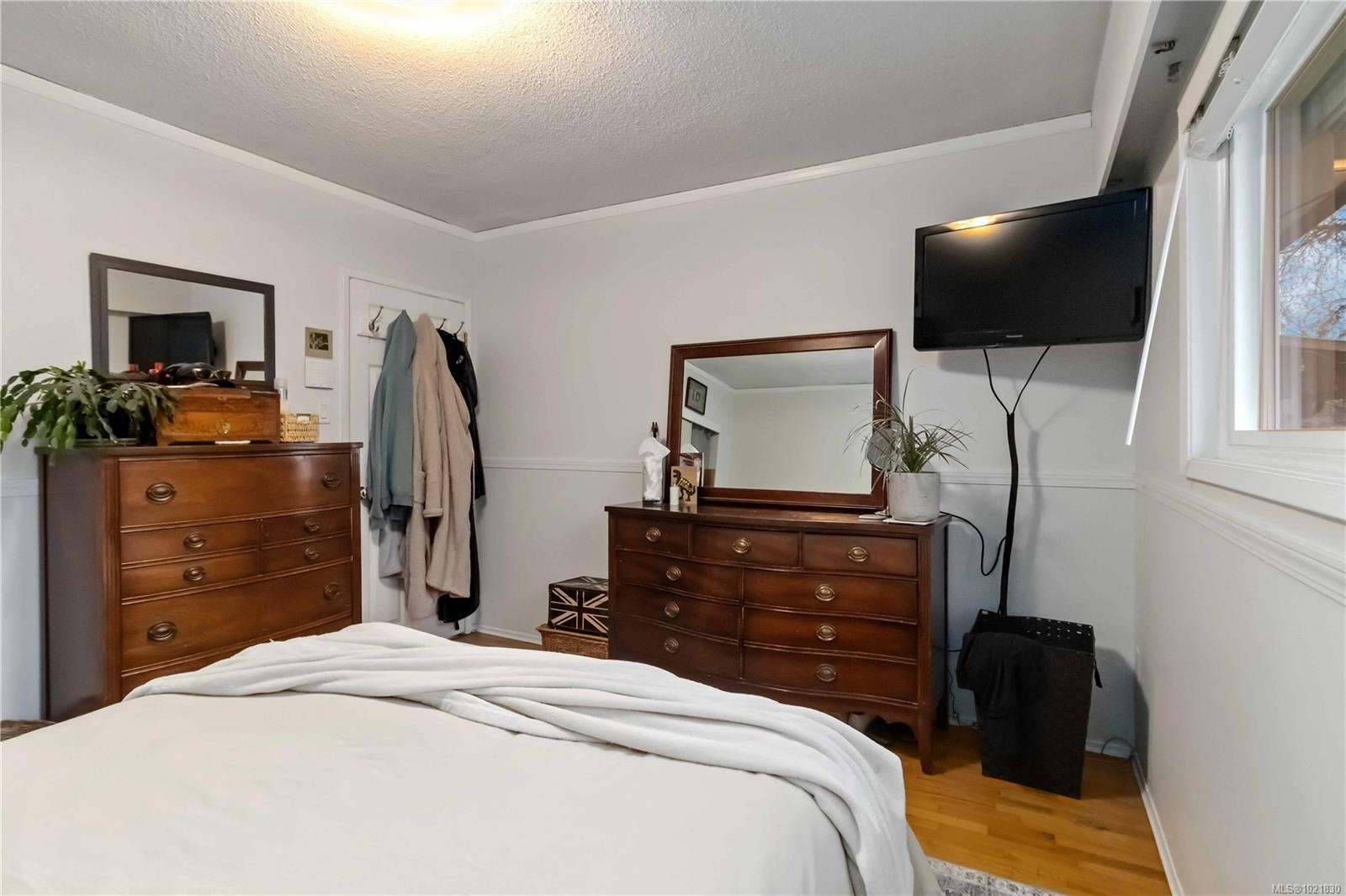 9930 Bessredge Pl, Sidney, BC