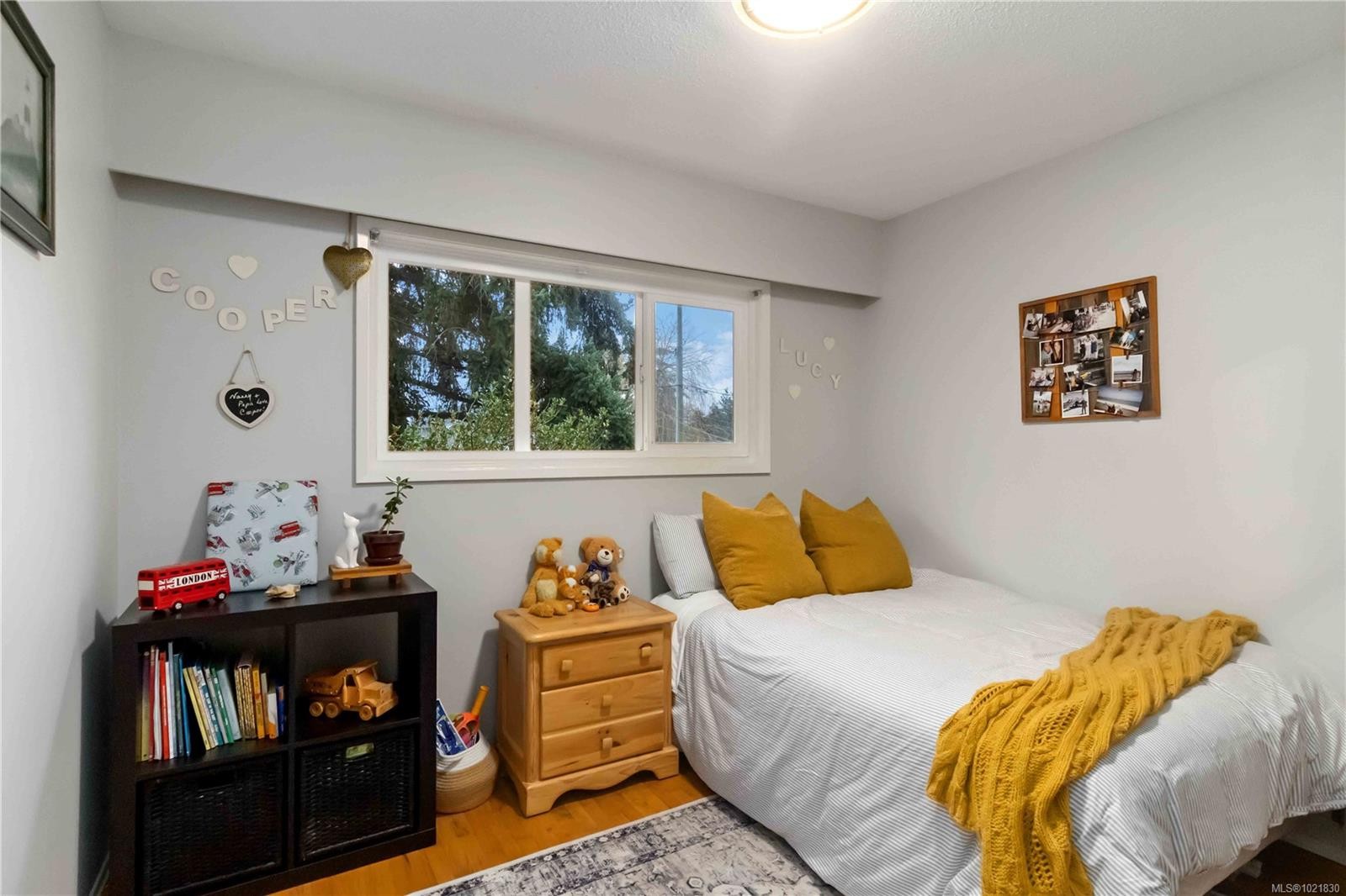 9930 Bessredge Pl, Sidney, BC