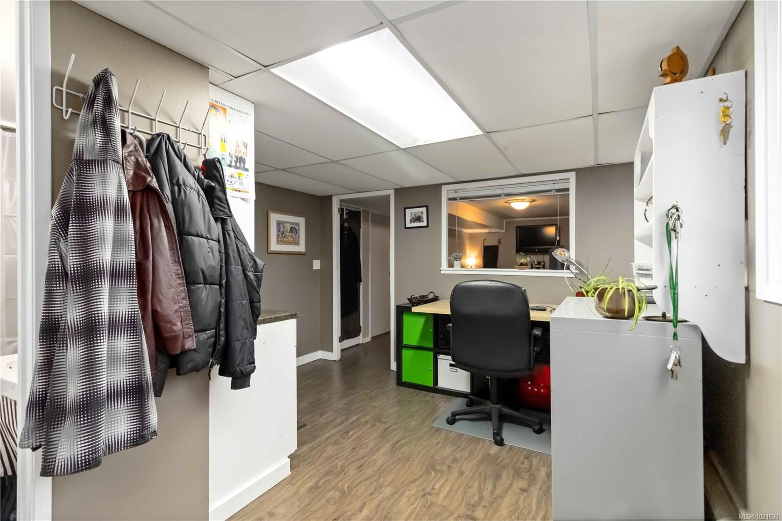 9930 Bessredge Pl, Sidney, BC