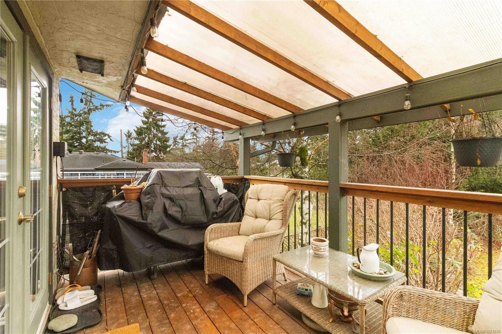 9930 Bessredge Pl, Sidney, BC