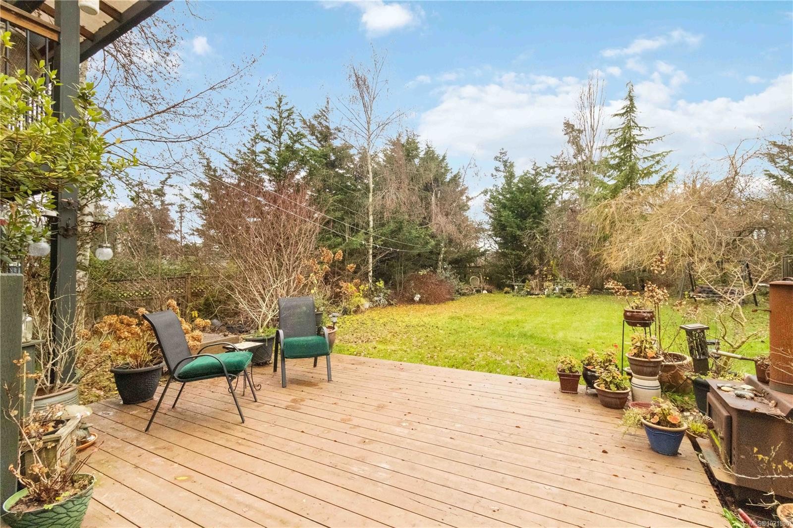 9930 Bessredge Pl, Sidney, BC