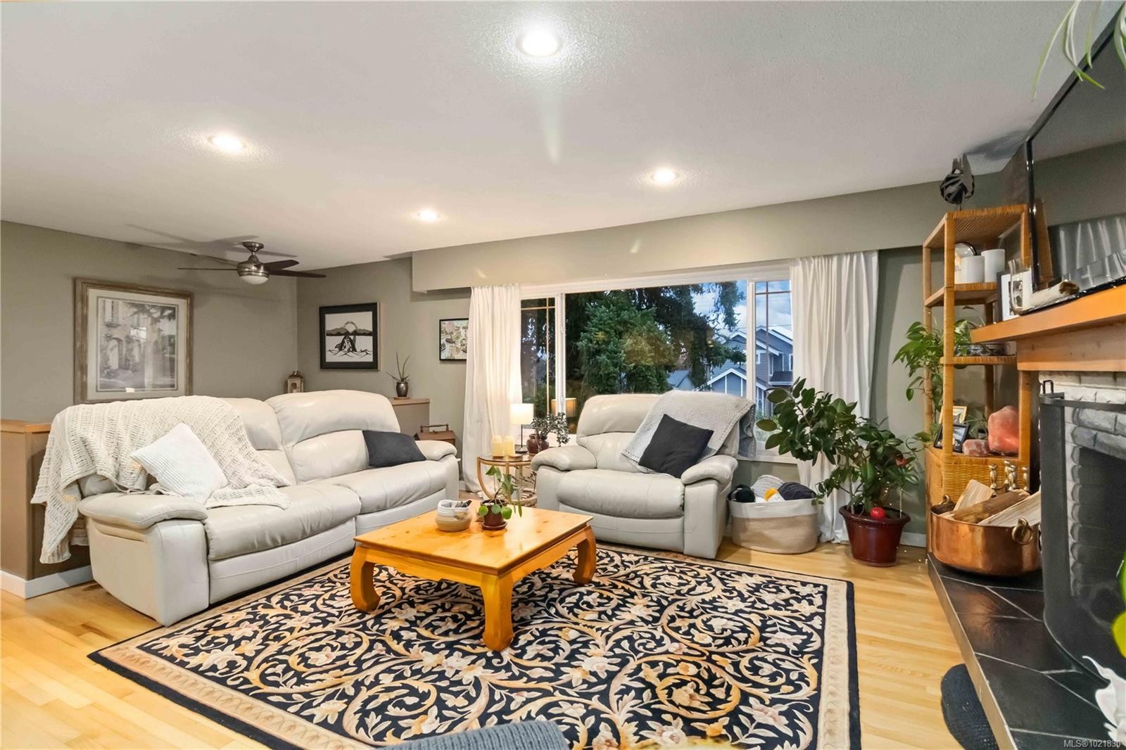 9930 Bessredge Pl, Sidney, BC