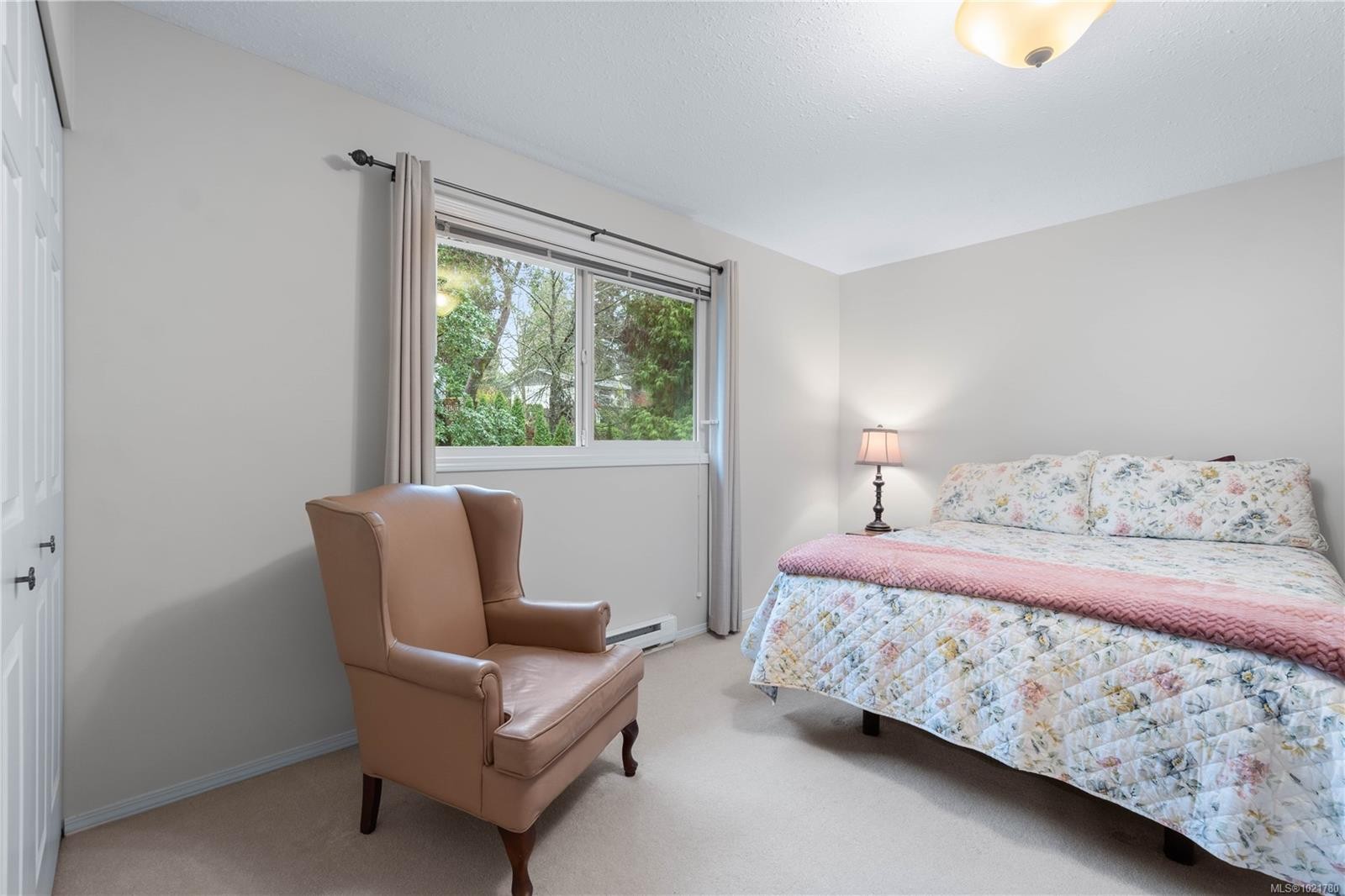 2629 Labieux Rd, Nanaimo, BC - Indoor Photo Showing Bedroom