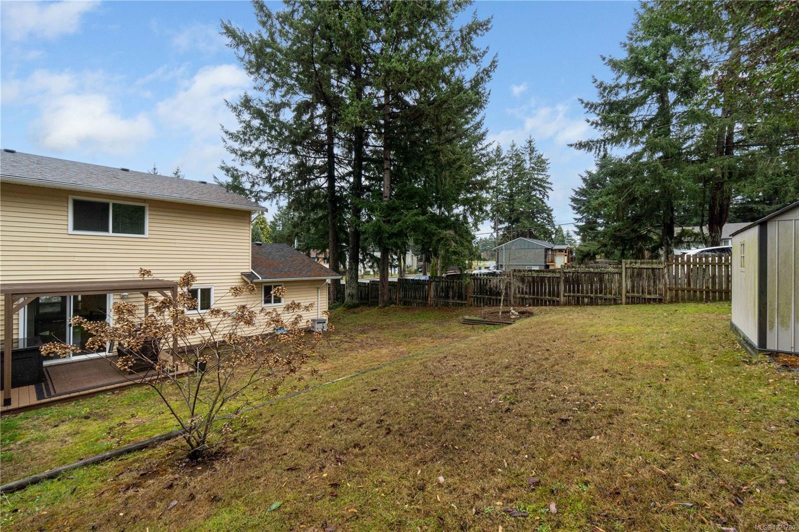 2629 Labieux Rd, Nanaimo, BC - Outdoor