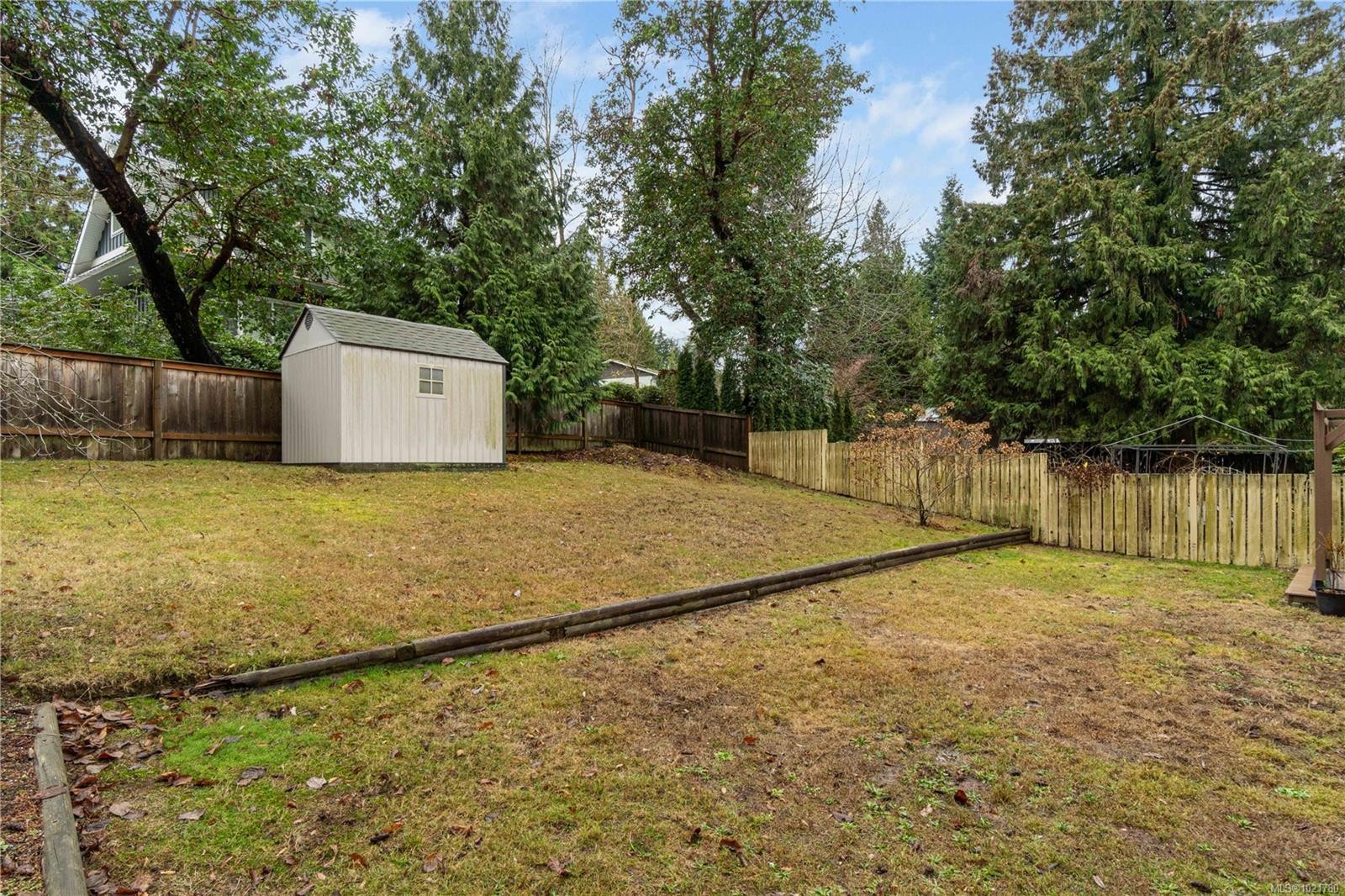 2629 Labieux Rd, Nanaimo, BC - Outdoor With Backyard