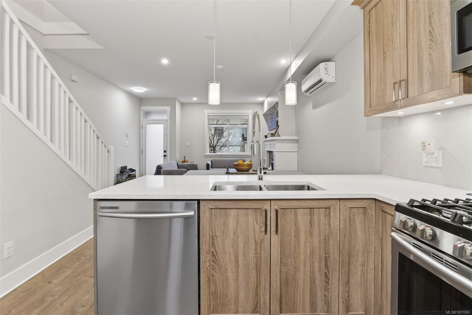 1225 Flint Ave, Langford, BC