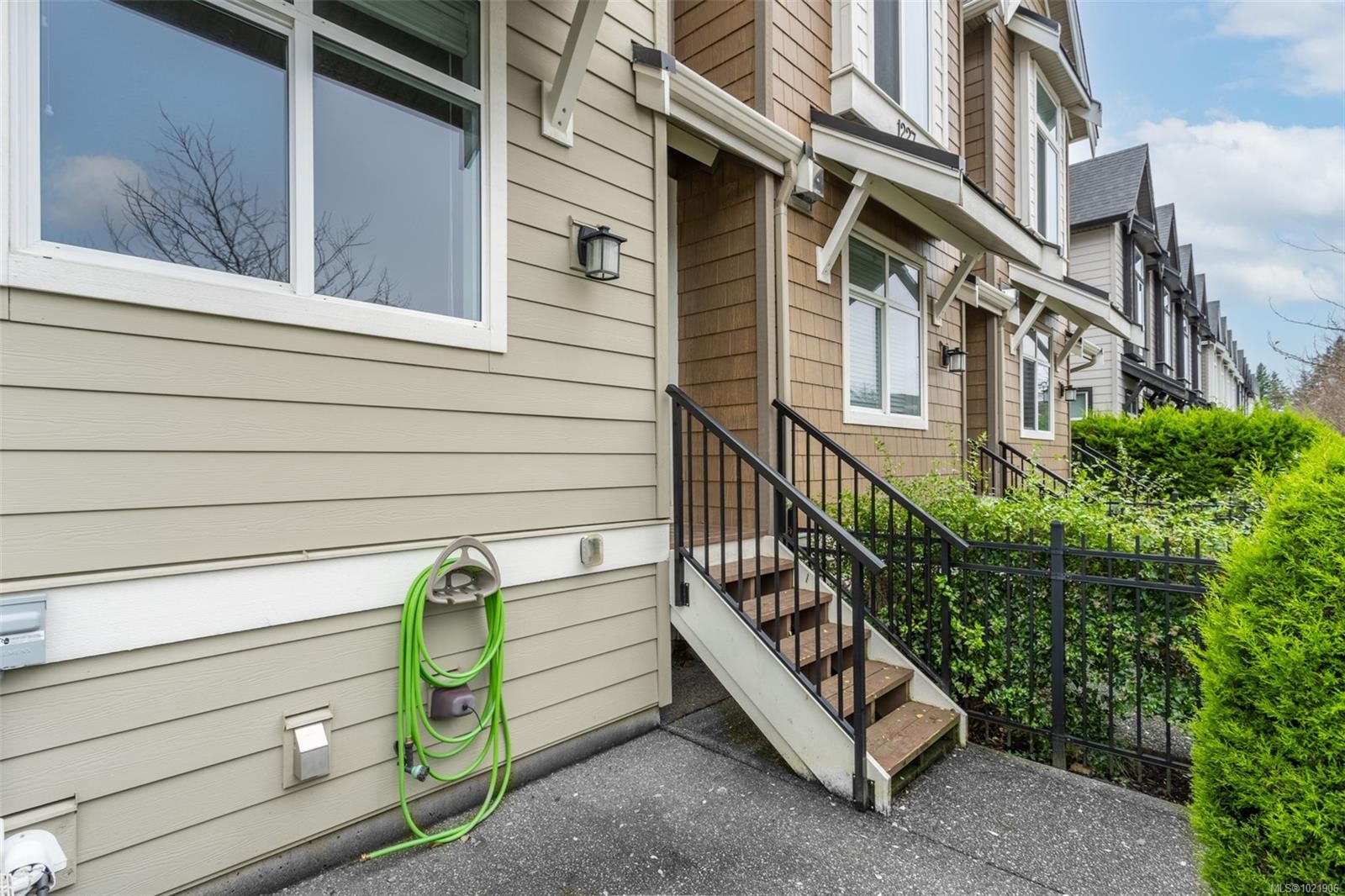 1225 Flint Ave, Langford, BC