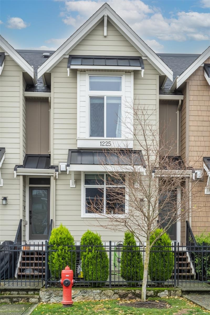 1225 Flint Ave, Langford, BC