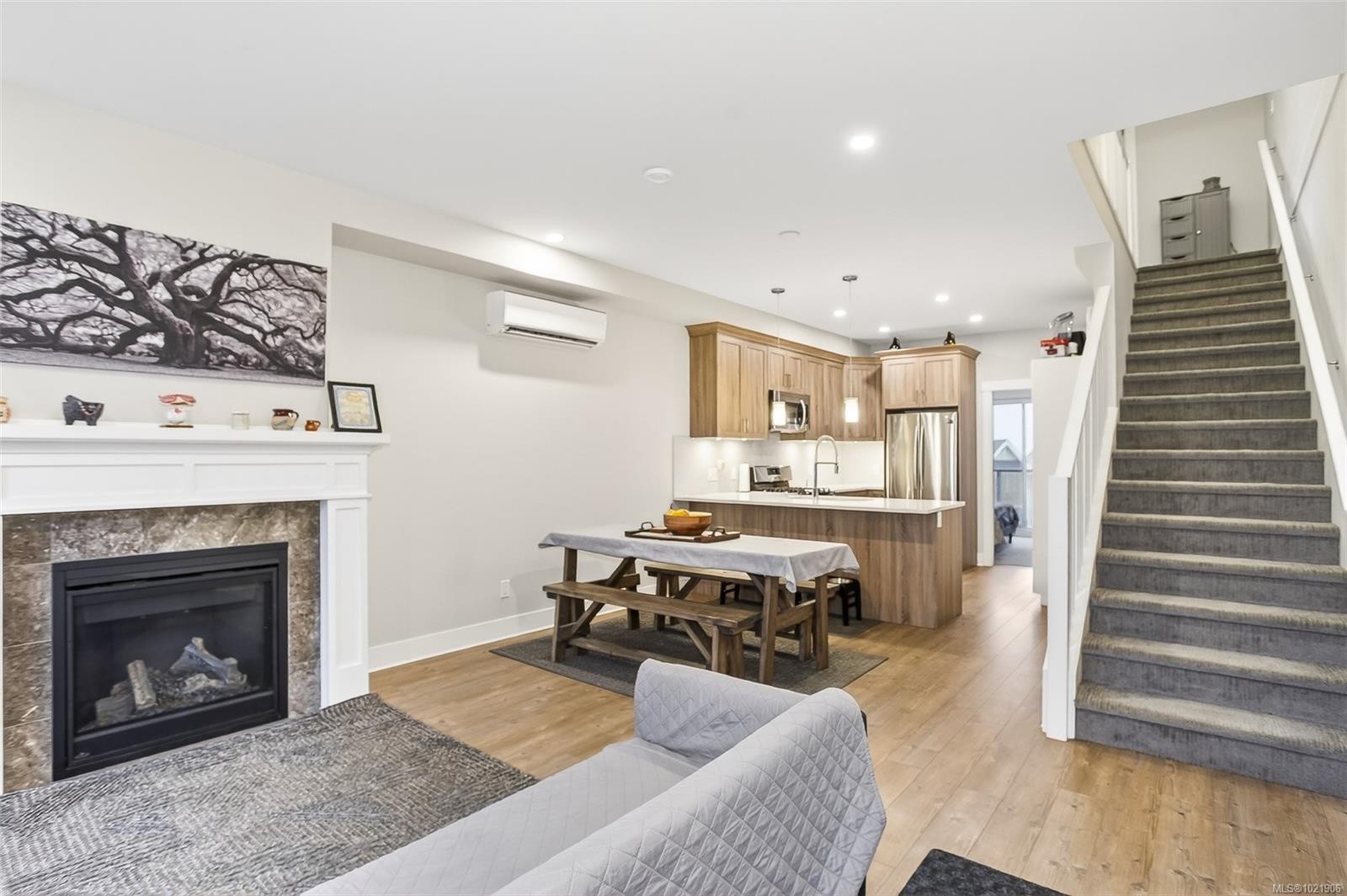 1225 Flint Ave, Langford, BC