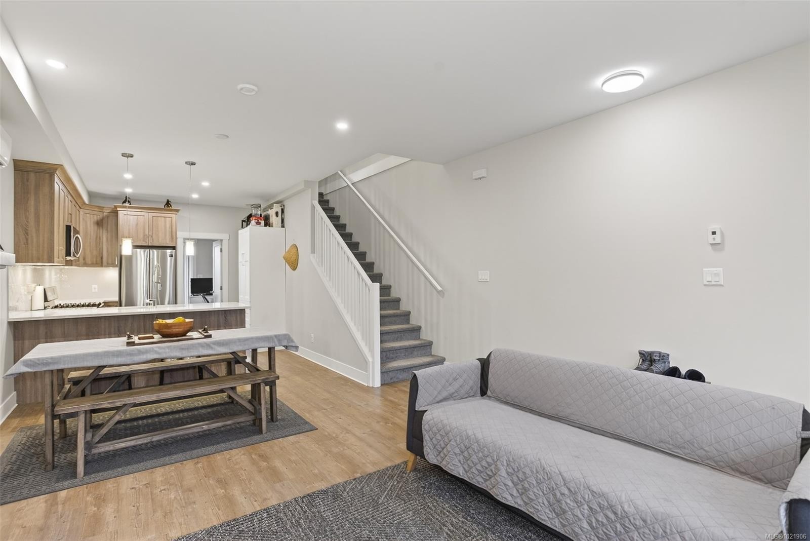 1225 Flint Ave, Langford, BC