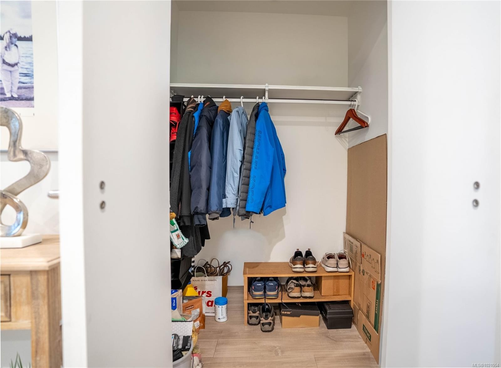 804-60 Saghalie Rd, Victoria, BC - Indoor With Storage