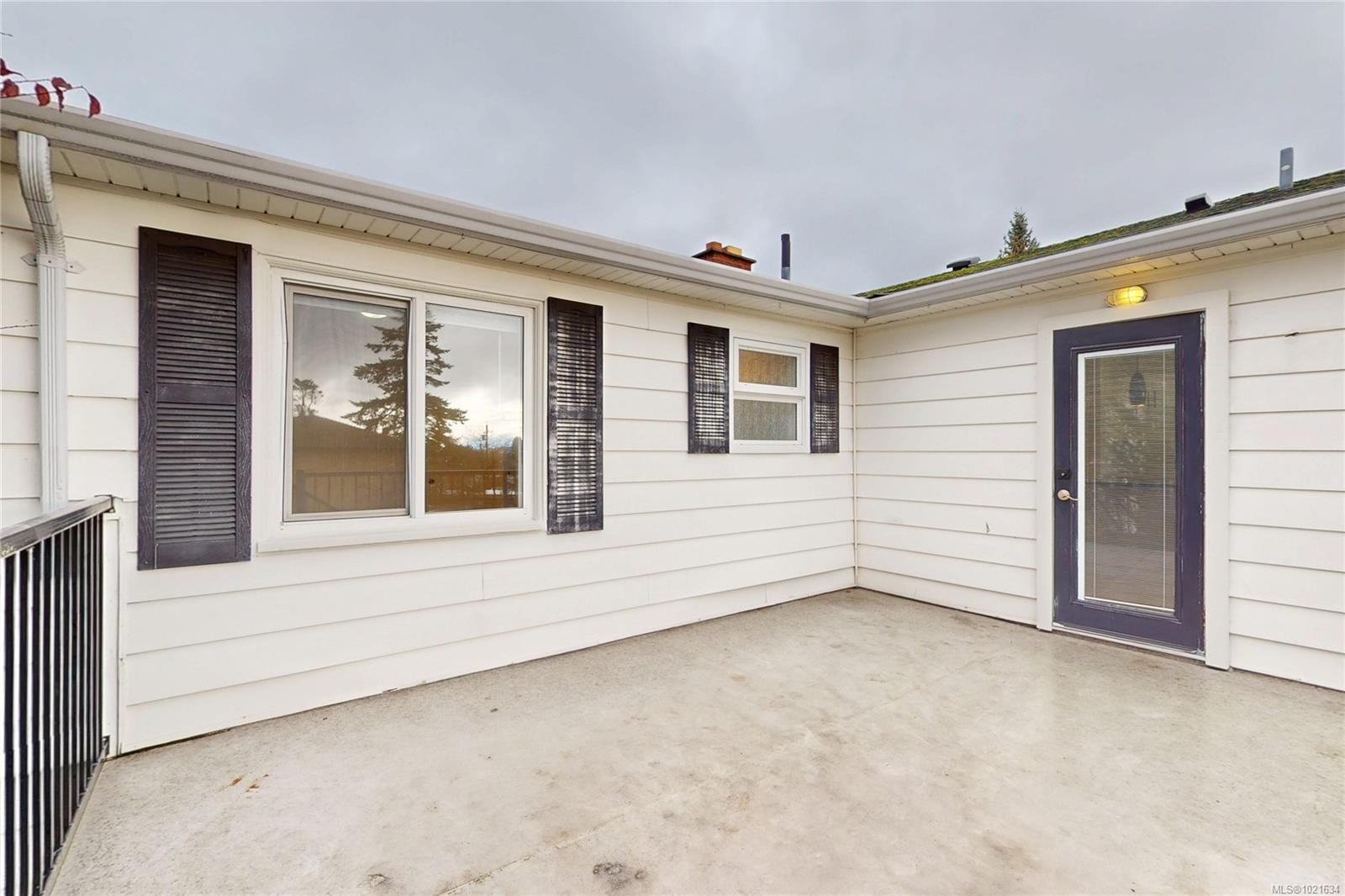 3876 Carey Rd, Saanich, BC