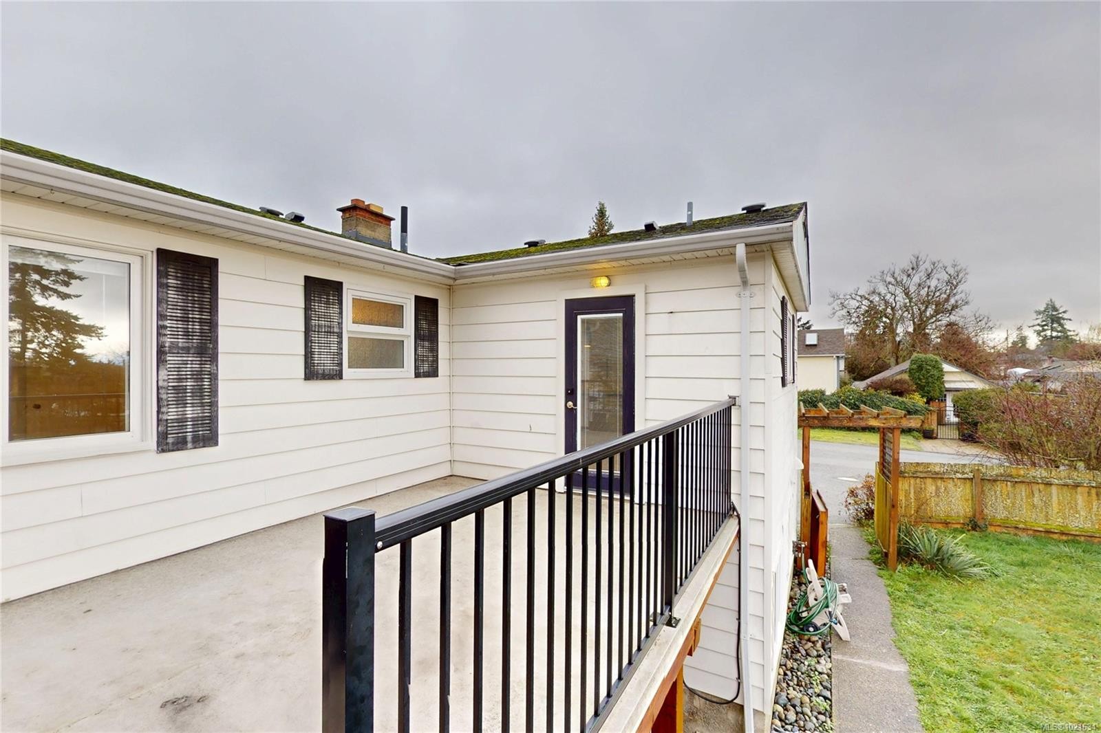 3876 Carey Rd, Saanich, BC