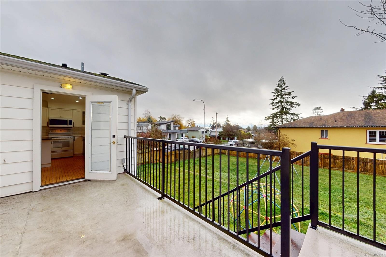 3876 Carey Rd, Saanich, BC