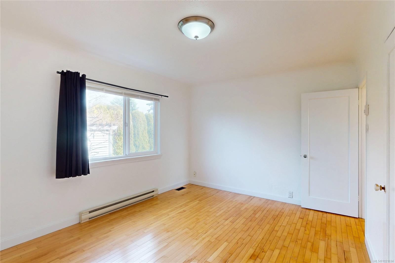 3876 Carey Rd, Saanich, BC