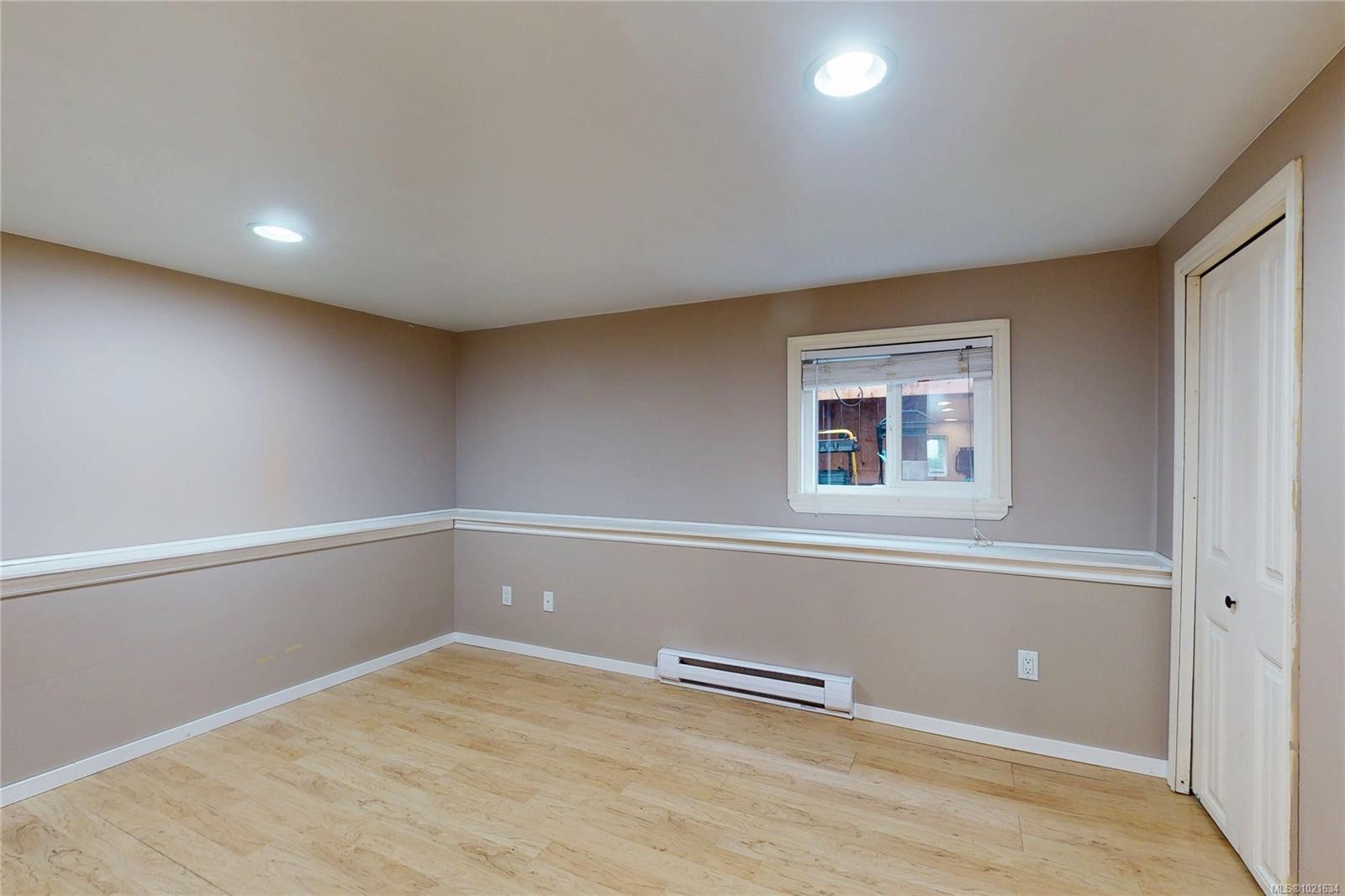 3876 Carey Rd, Saanich, BC