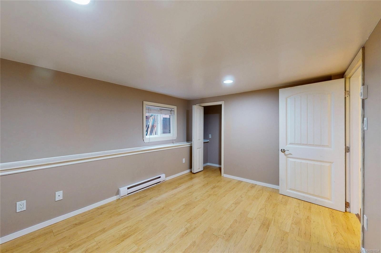 3876 Carey Rd, Saanich, BC