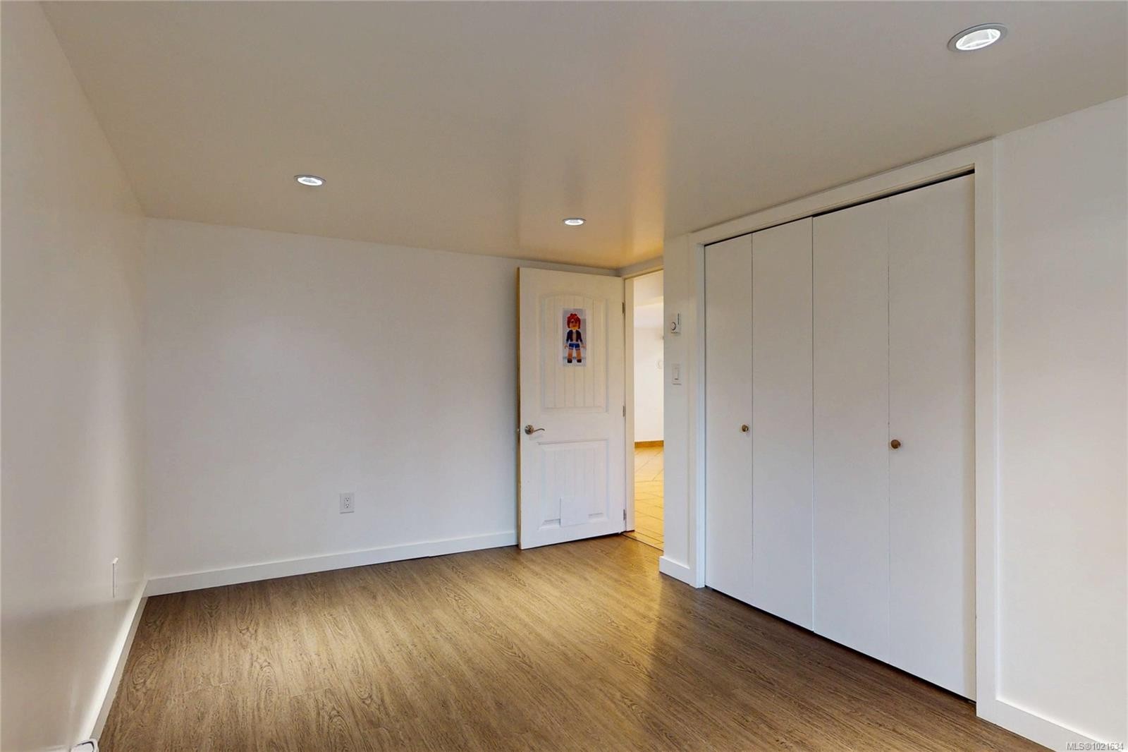 3876 Carey Rd, Saanich, BC