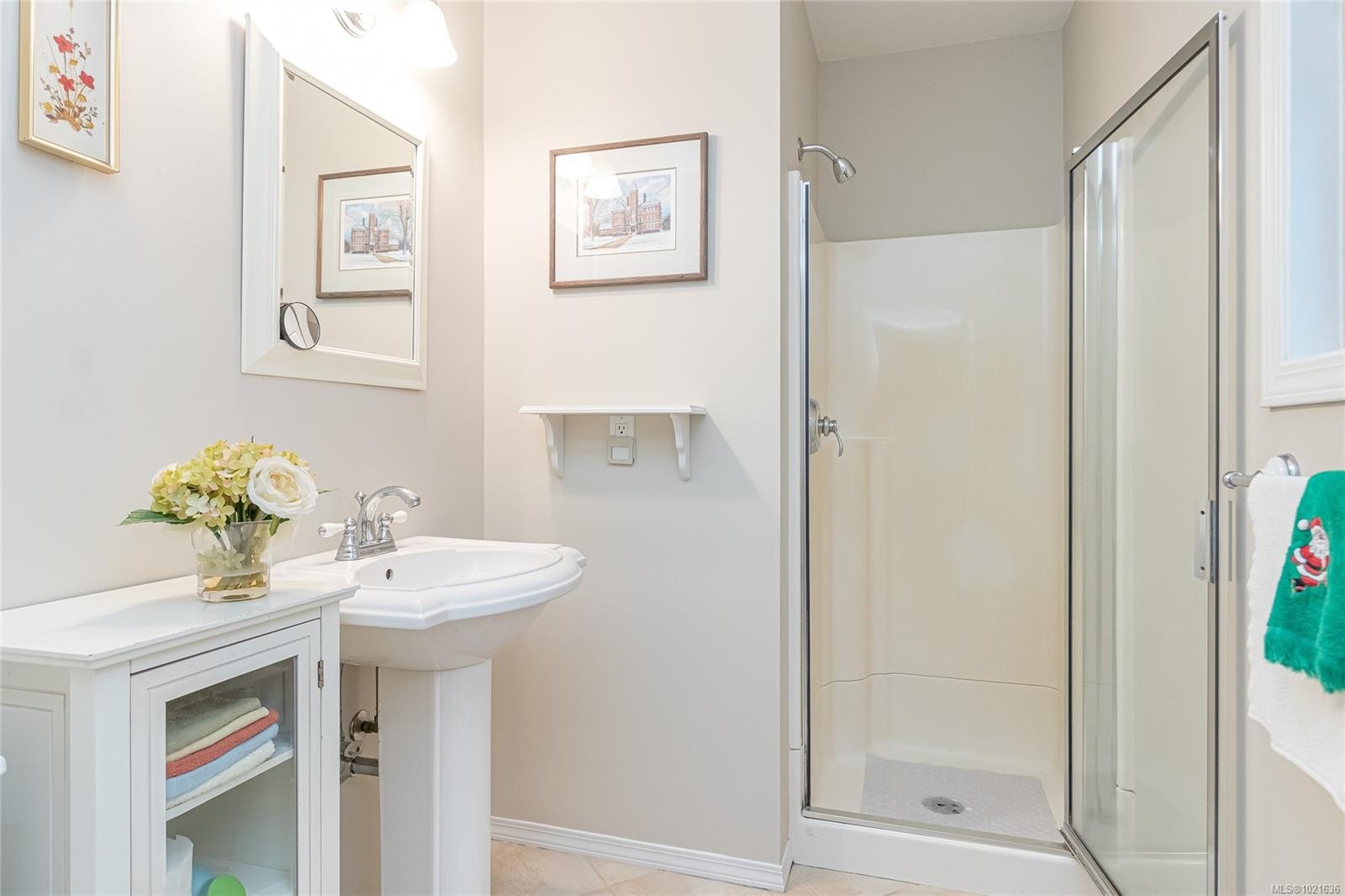 507 Eaglecrest Dr, Qualicum Beach, BC