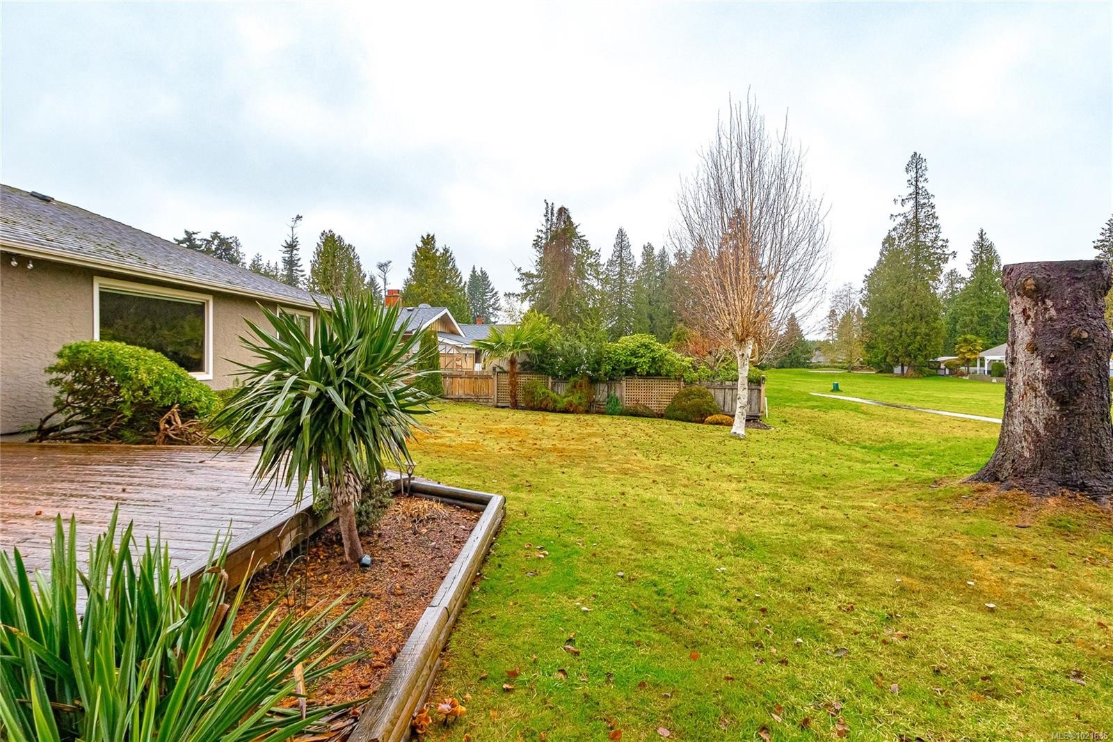 507 Eaglecrest Dr, Qualicum Beach, BC