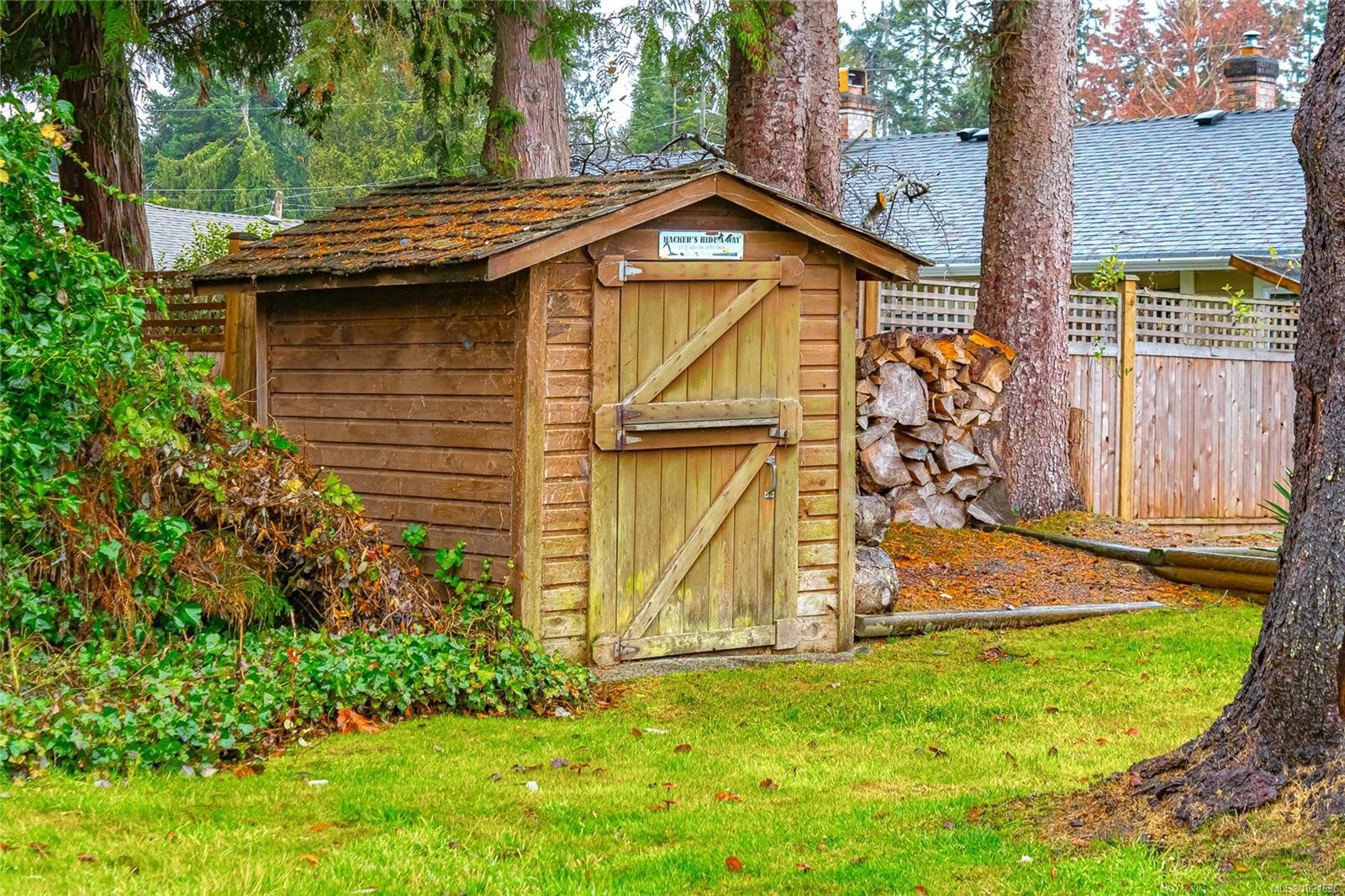 507 Eaglecrest Dr, Qualicum Beach, BC