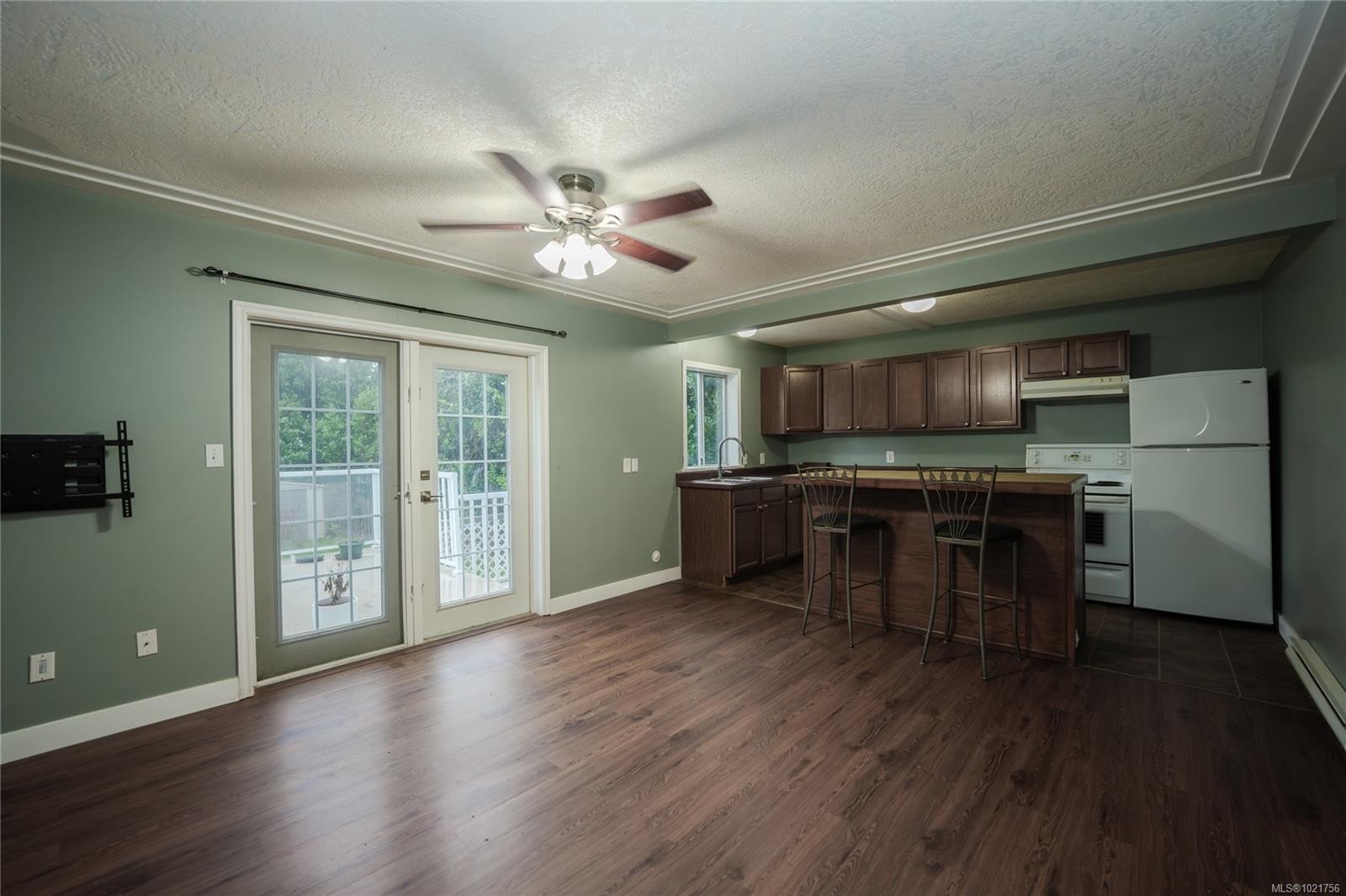 505 Windthrop Rd, Colwood, BC