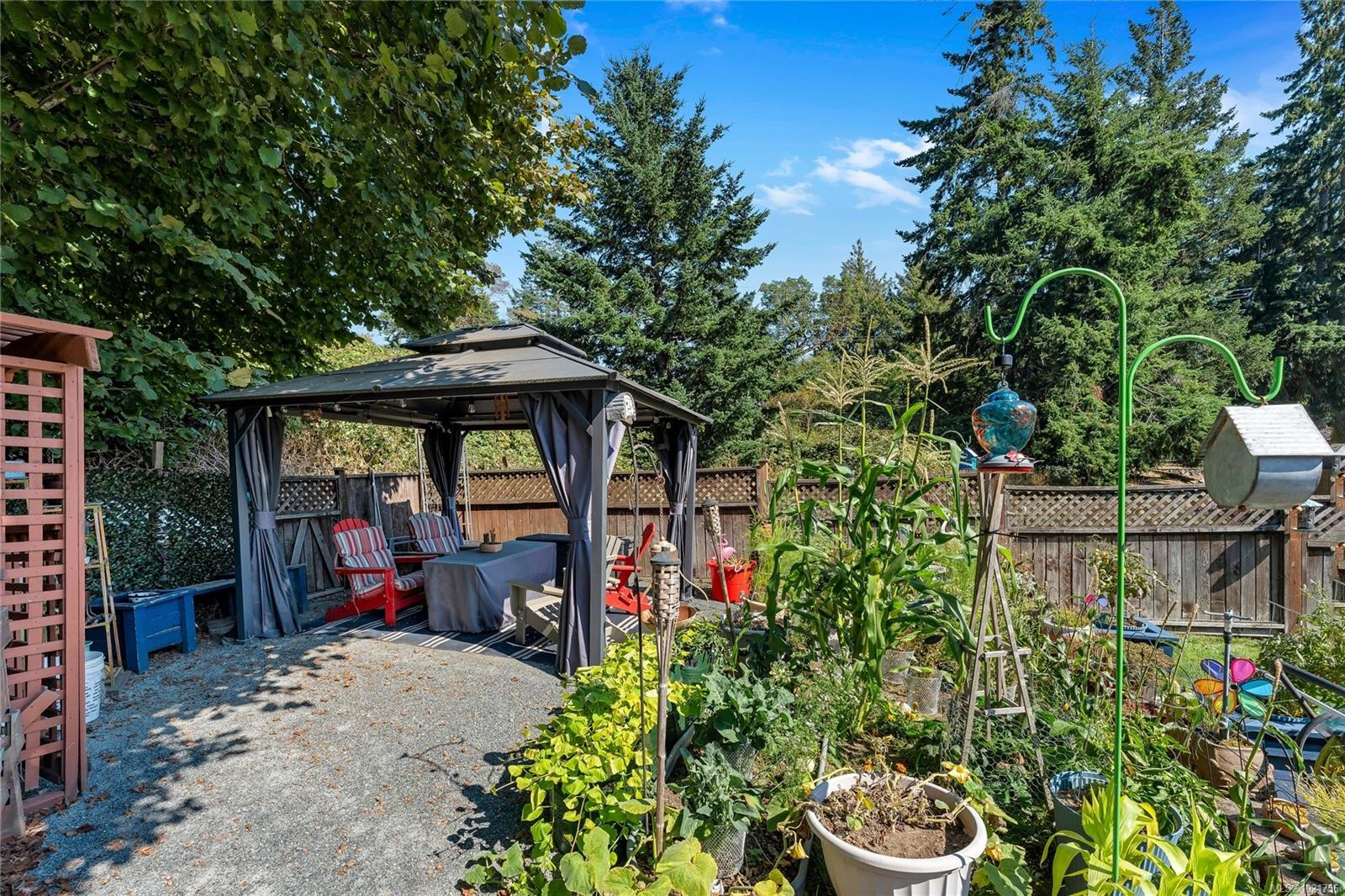 505 Windthrop Rd, Colwood, BC