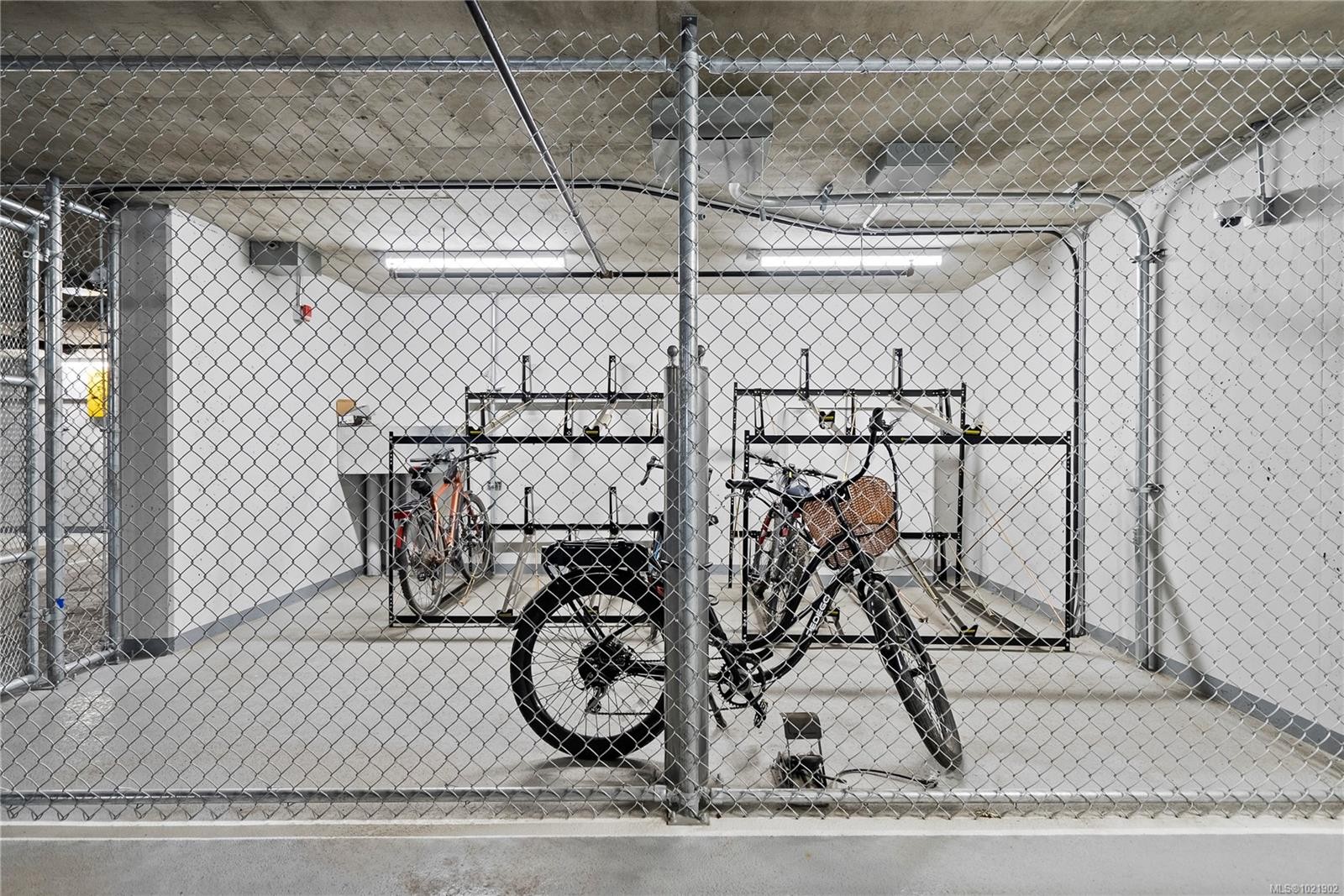 2840 Peatt Rd, Langford, BC