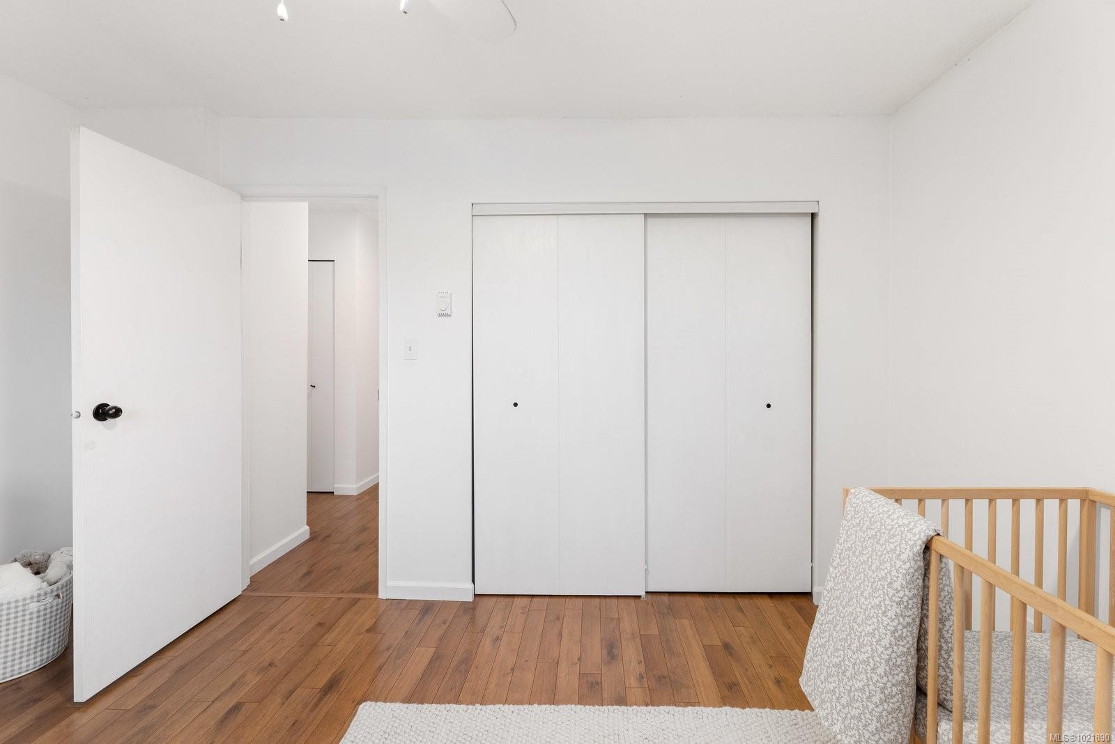 492 Meredith Cres, Saanich, BC