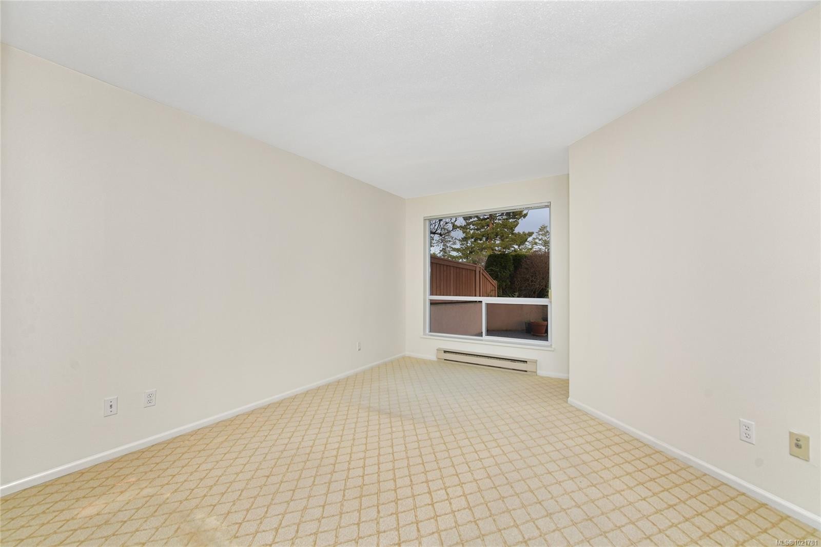 1131-2600 Ferguson Rd, Central Saanich, BC - Indoor Photo Showing Other Room