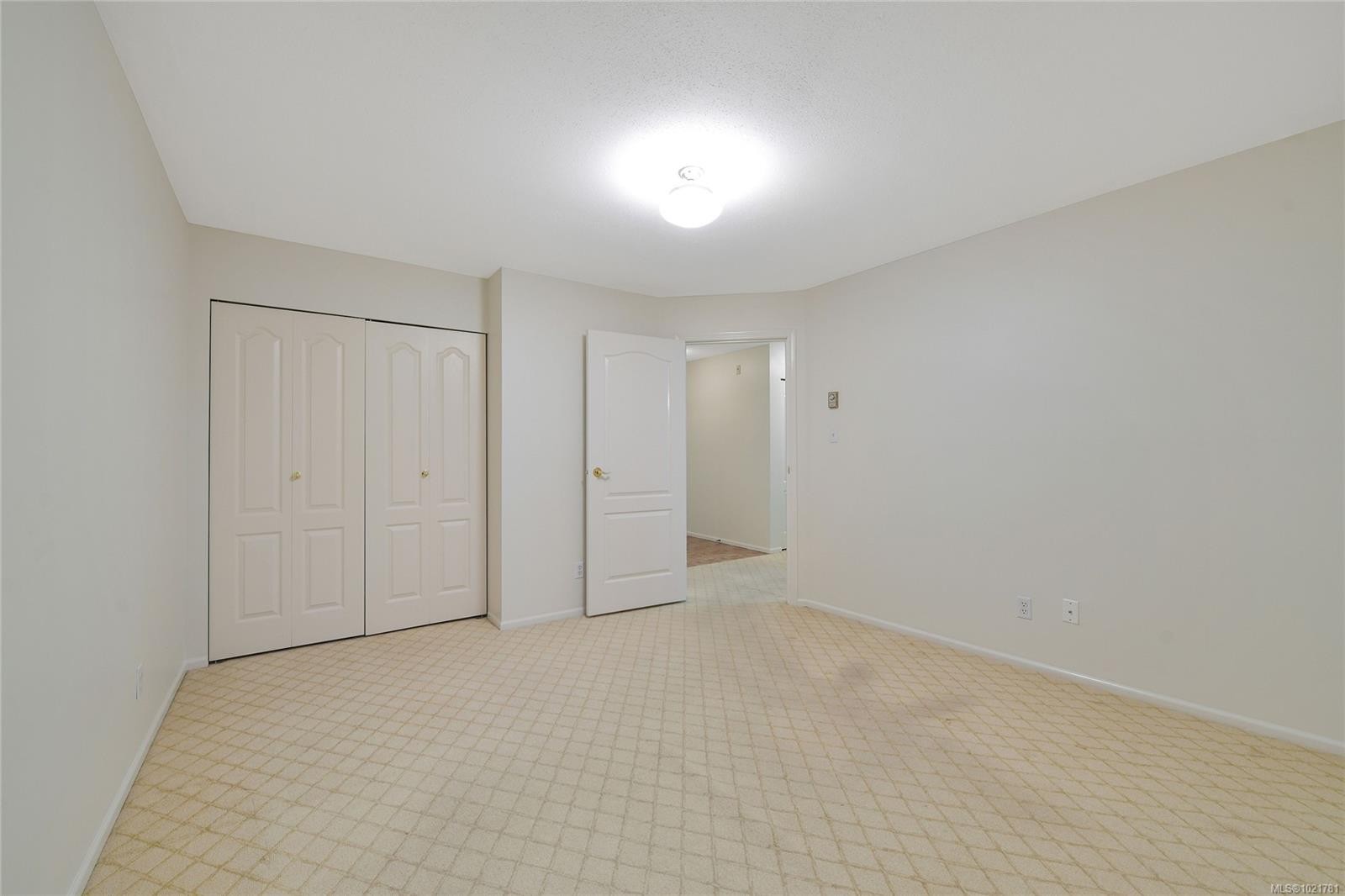 1131-2600 Ferguson Rd, Central Saanich, BC - Indoor Photo Showing Other Room