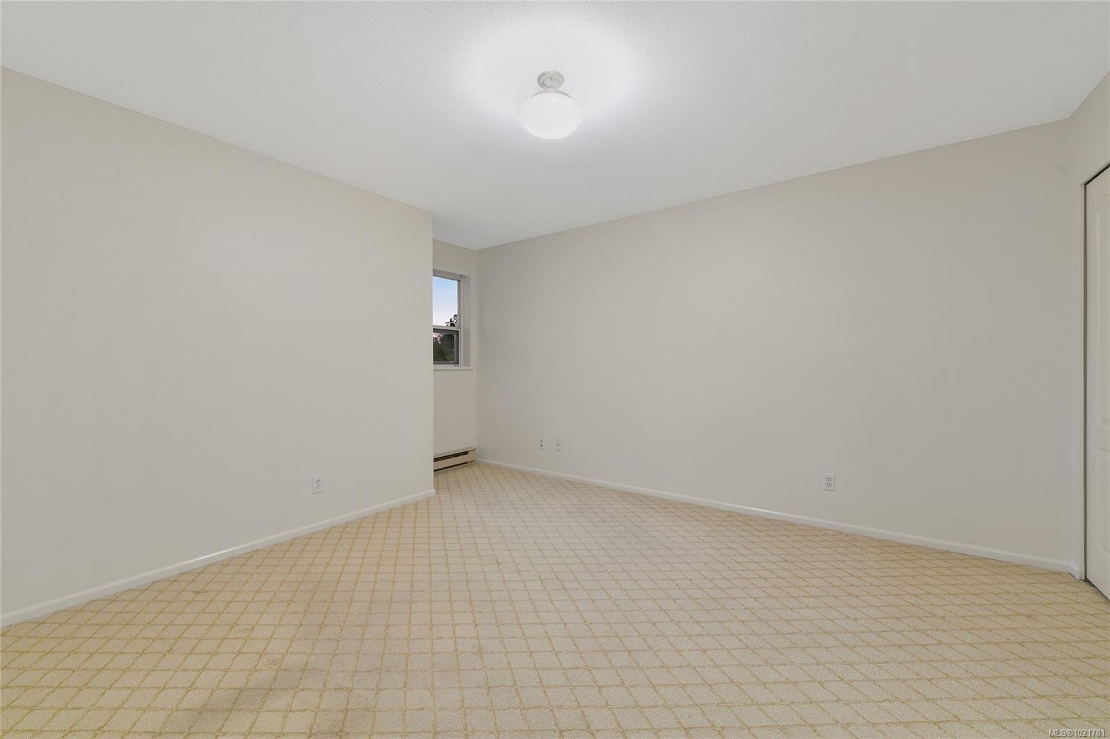 1131-2600 Ferguson Rd, Central Saanich, BC - Indoor Photo Showing Other Room