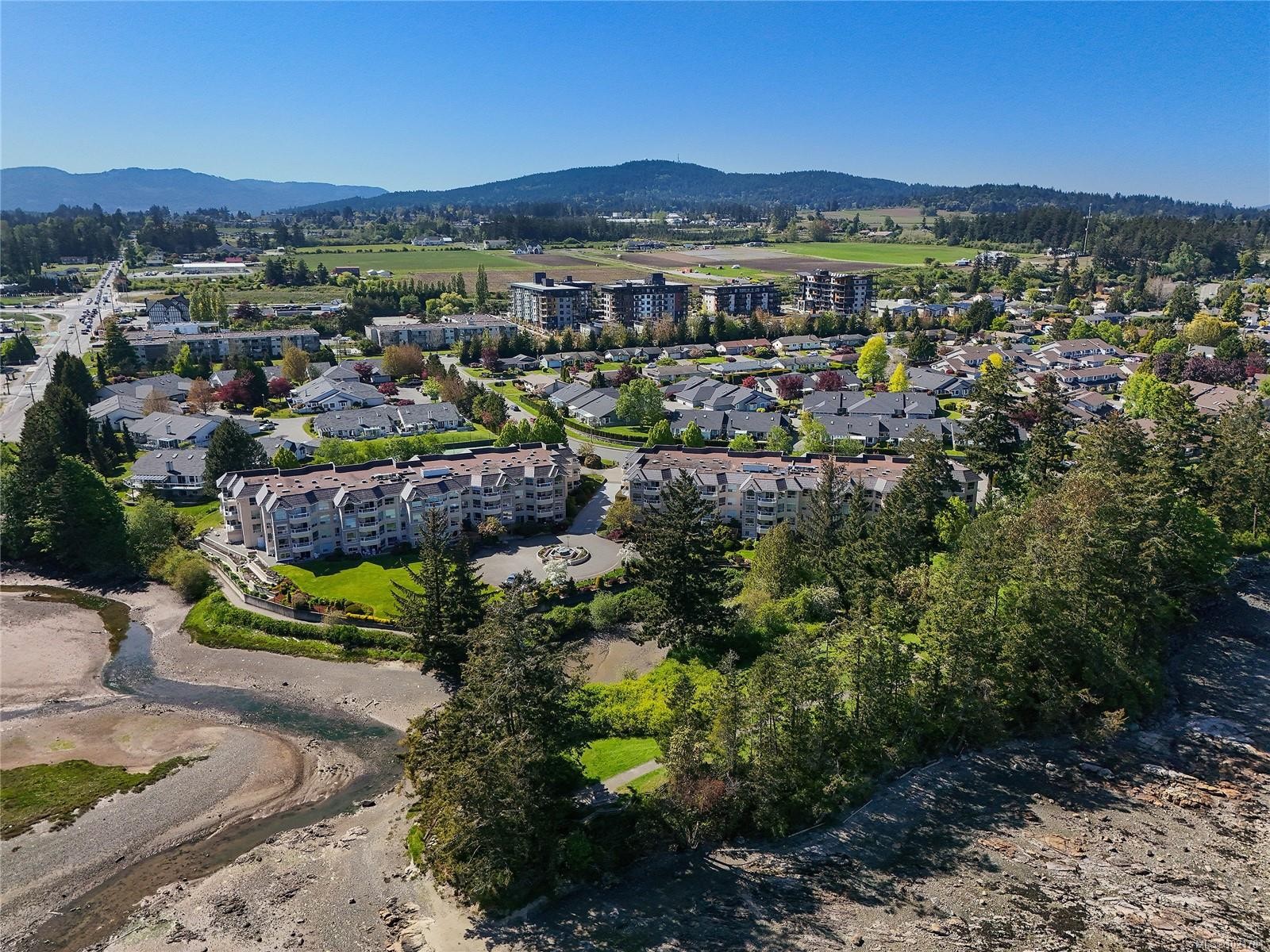 1131-2600 Ferguson Rd, Central Saanich, BC - Outdoor With View