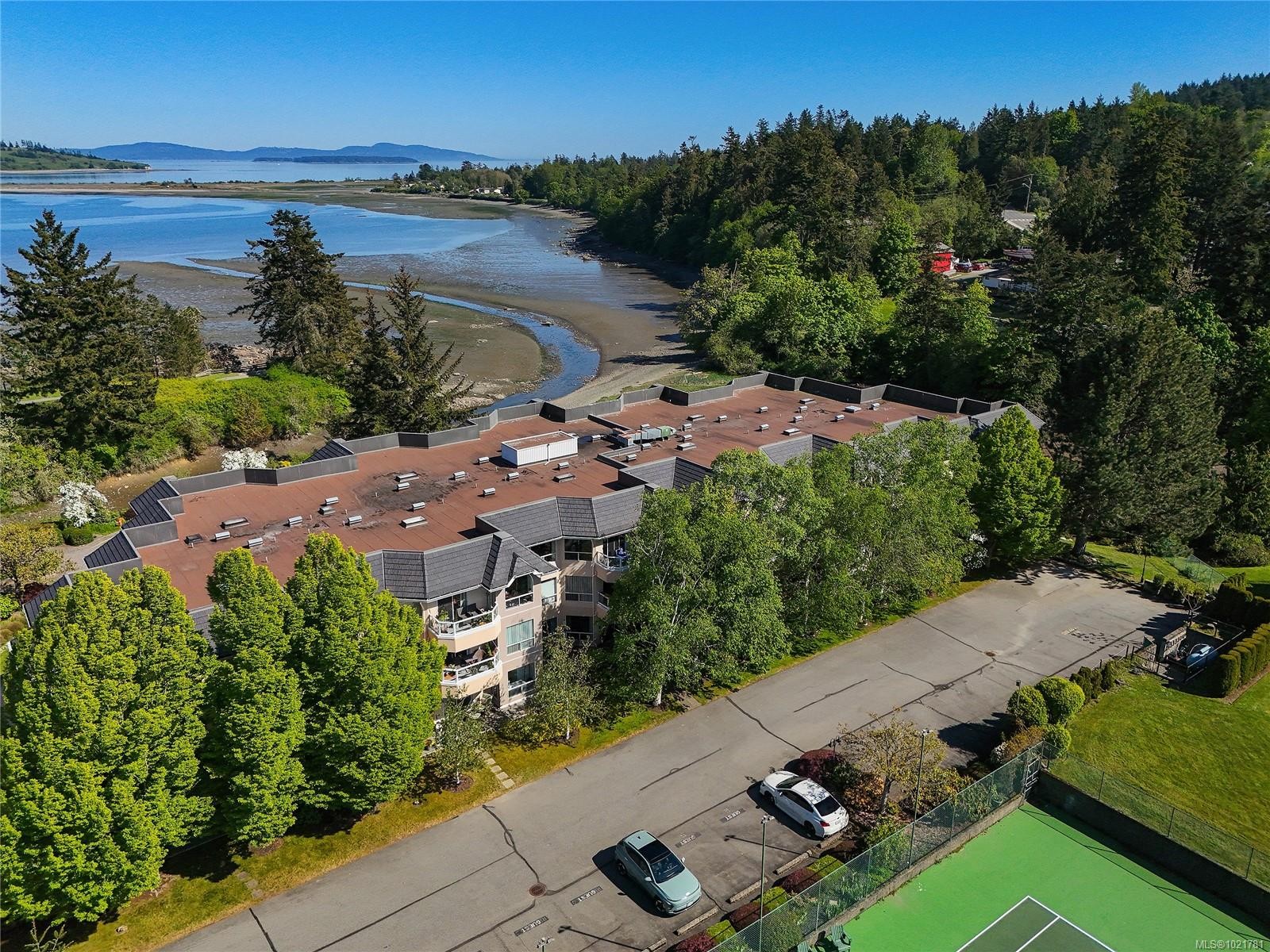 1131-2600 Ferguson Rd, Central Saanich, BC - Outdoor With Body Of Water With View