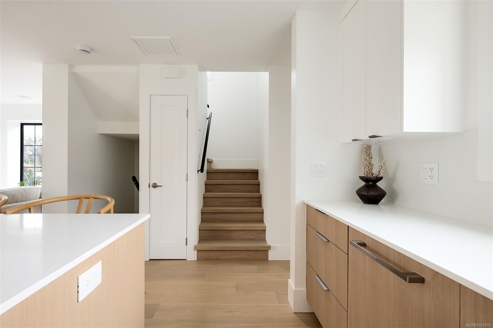 2-2268 Bowker Ave, Oak Bay, BC