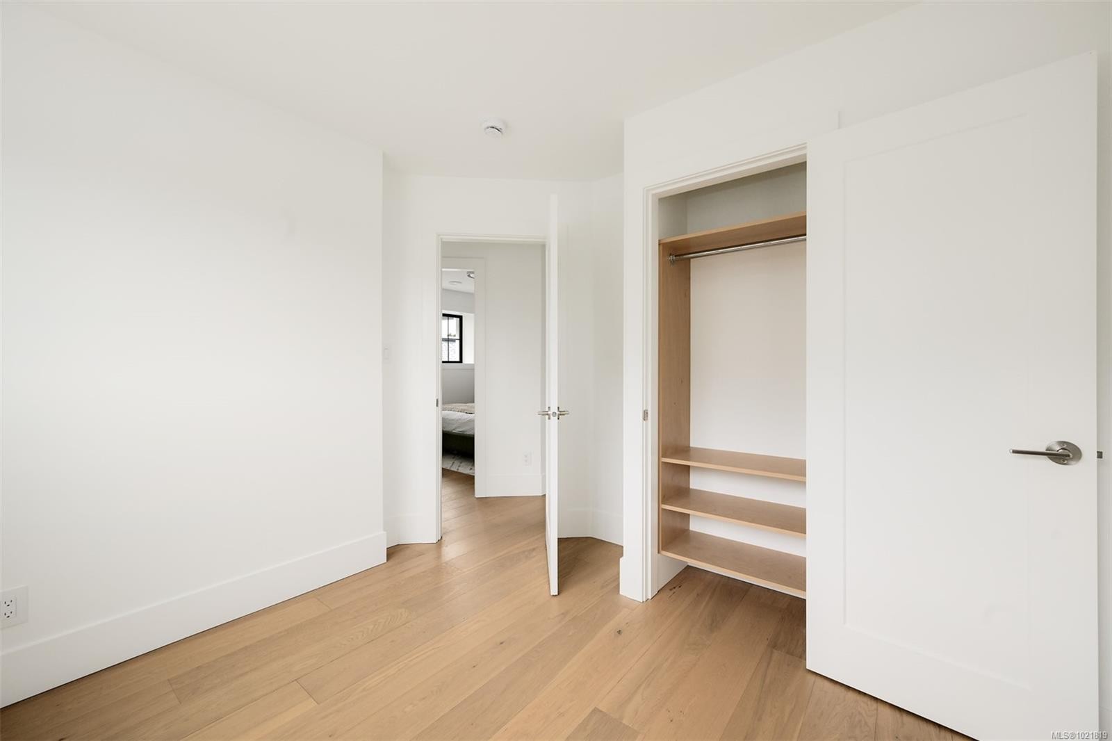 2-2268 Bowker Ave, Oak Bay, BC