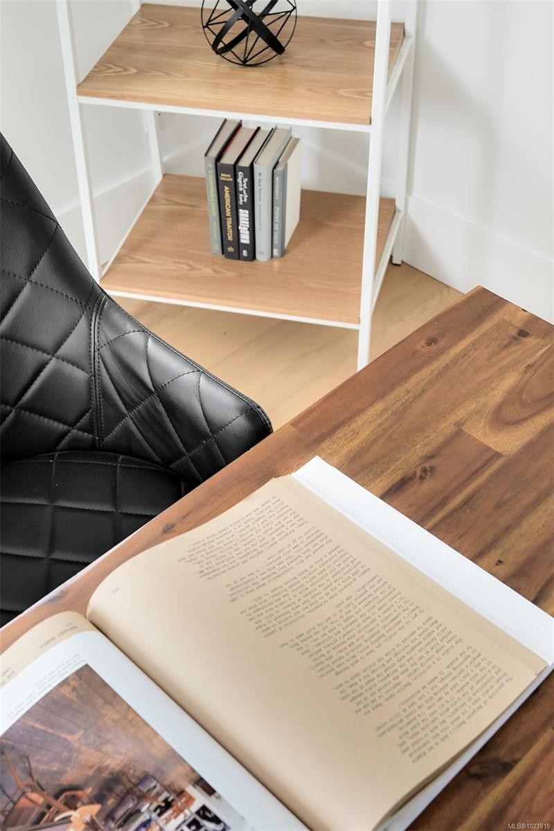 2-2268 Bowker Ave, Oak Bay, BC